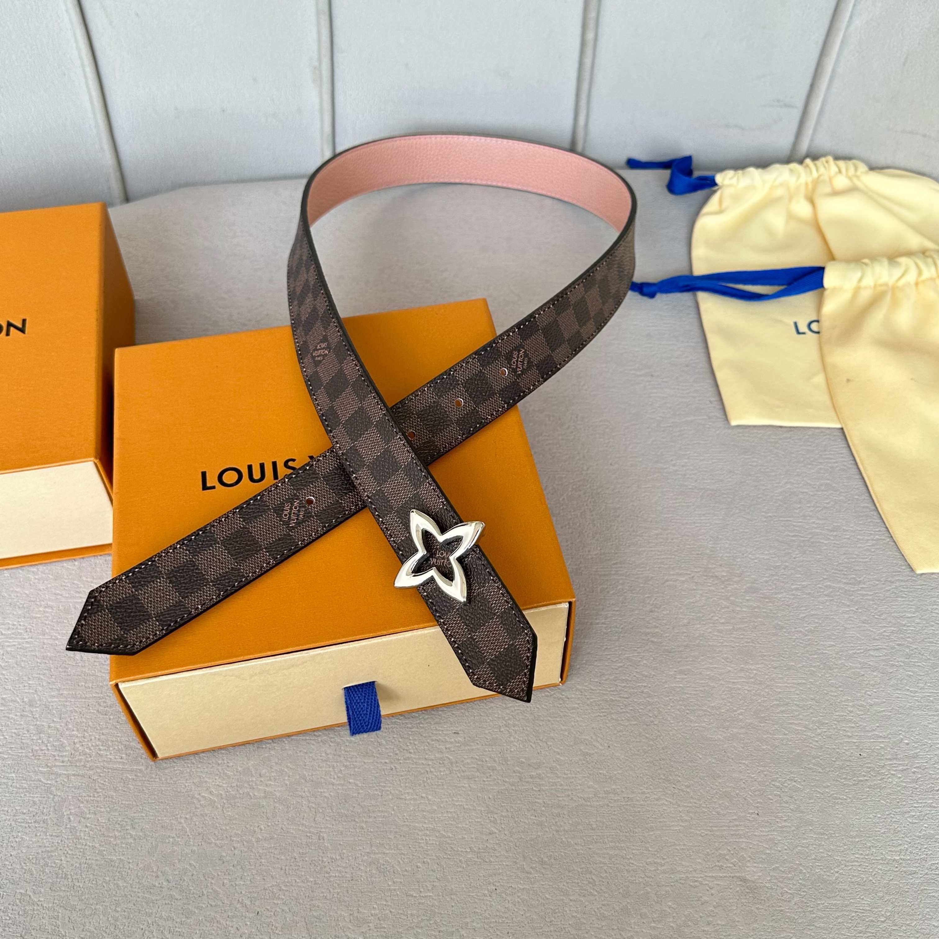 LOUIS VUITTON レディース原單腰帶 PVC面と牛皮のリバーシブルデザイン