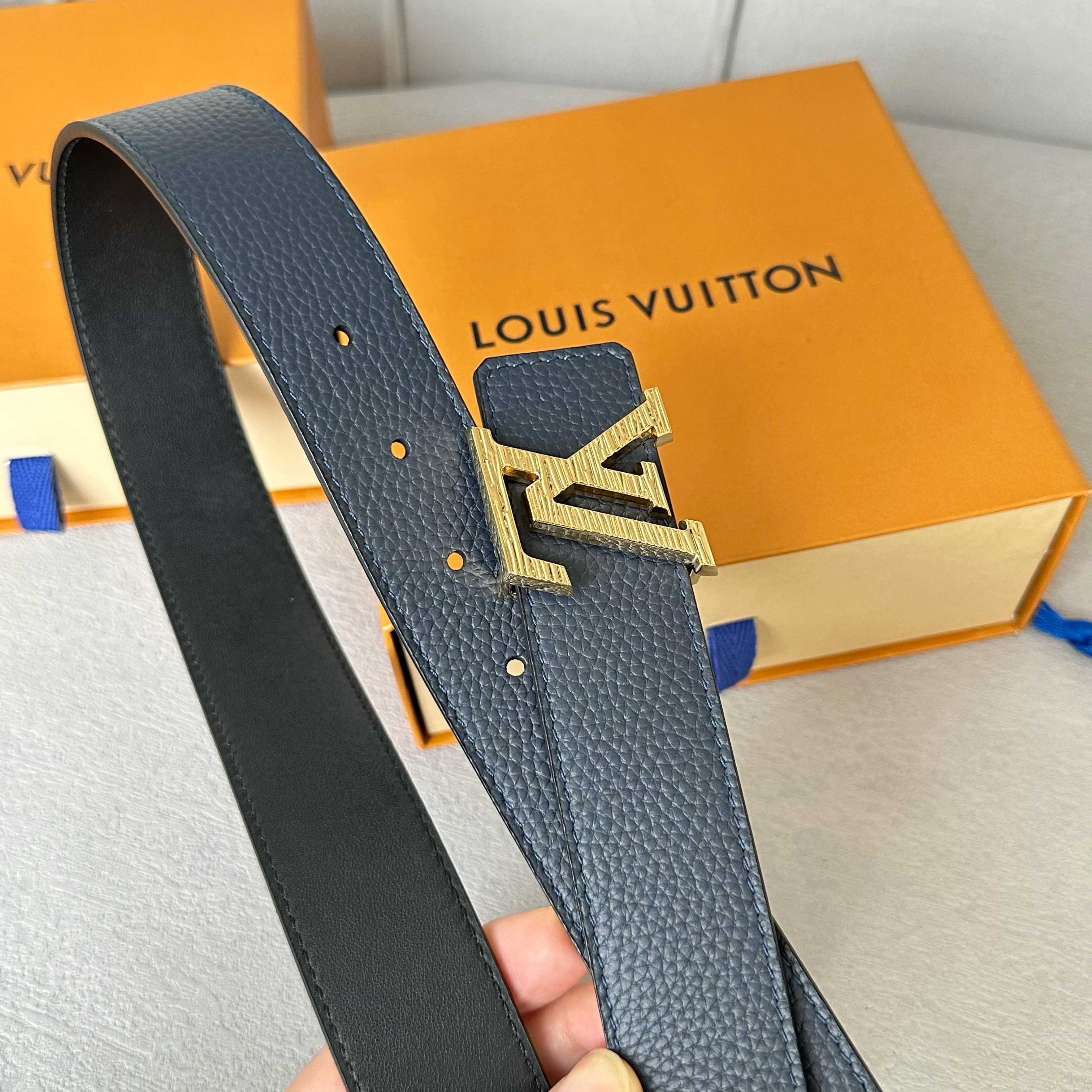 L0UIS VUITT0N 原版包裝➕1.0 驢家原單腰帶 35mm