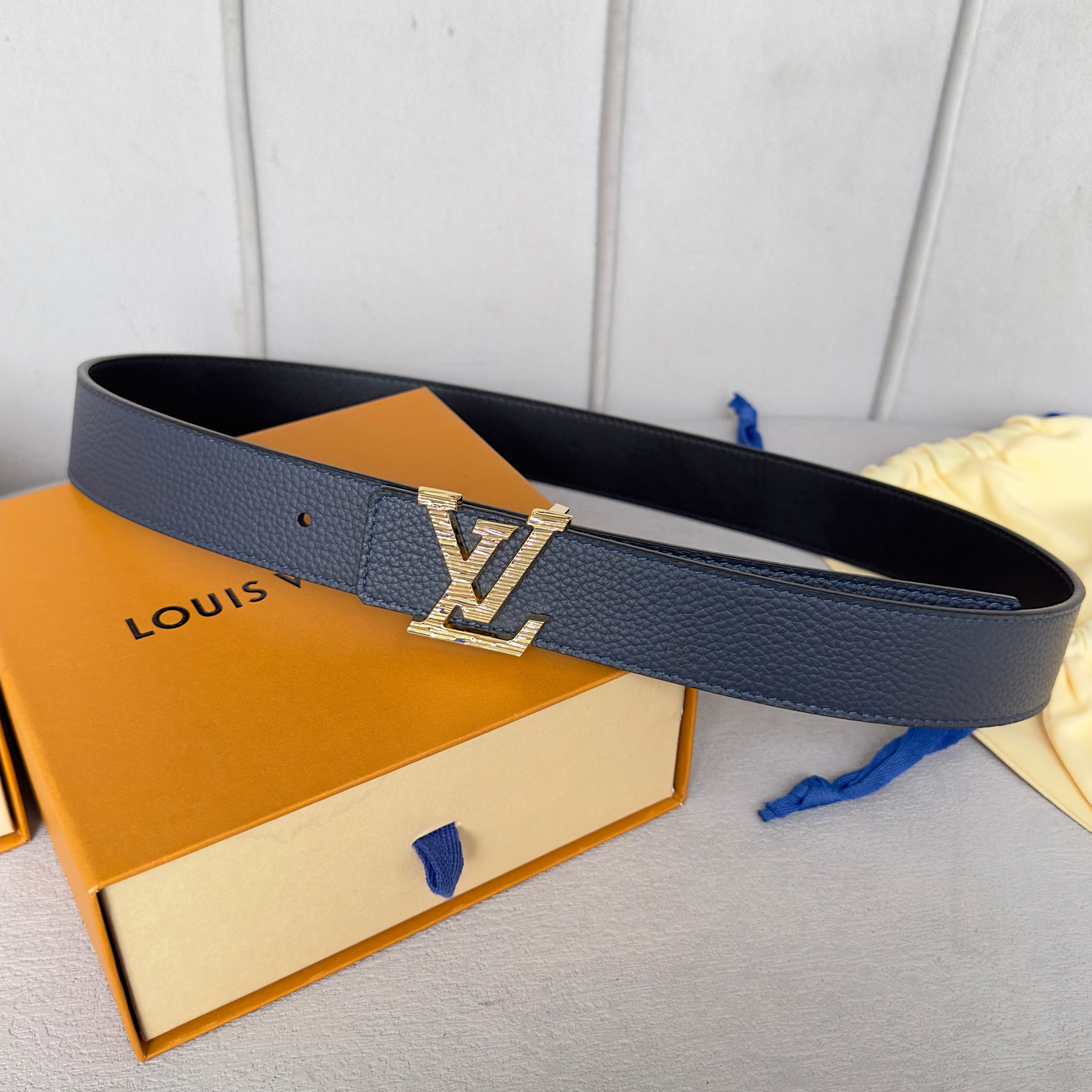 L0UIS VUITT0N 原版包裝➕1.0 驢家原單腰帶 35mm