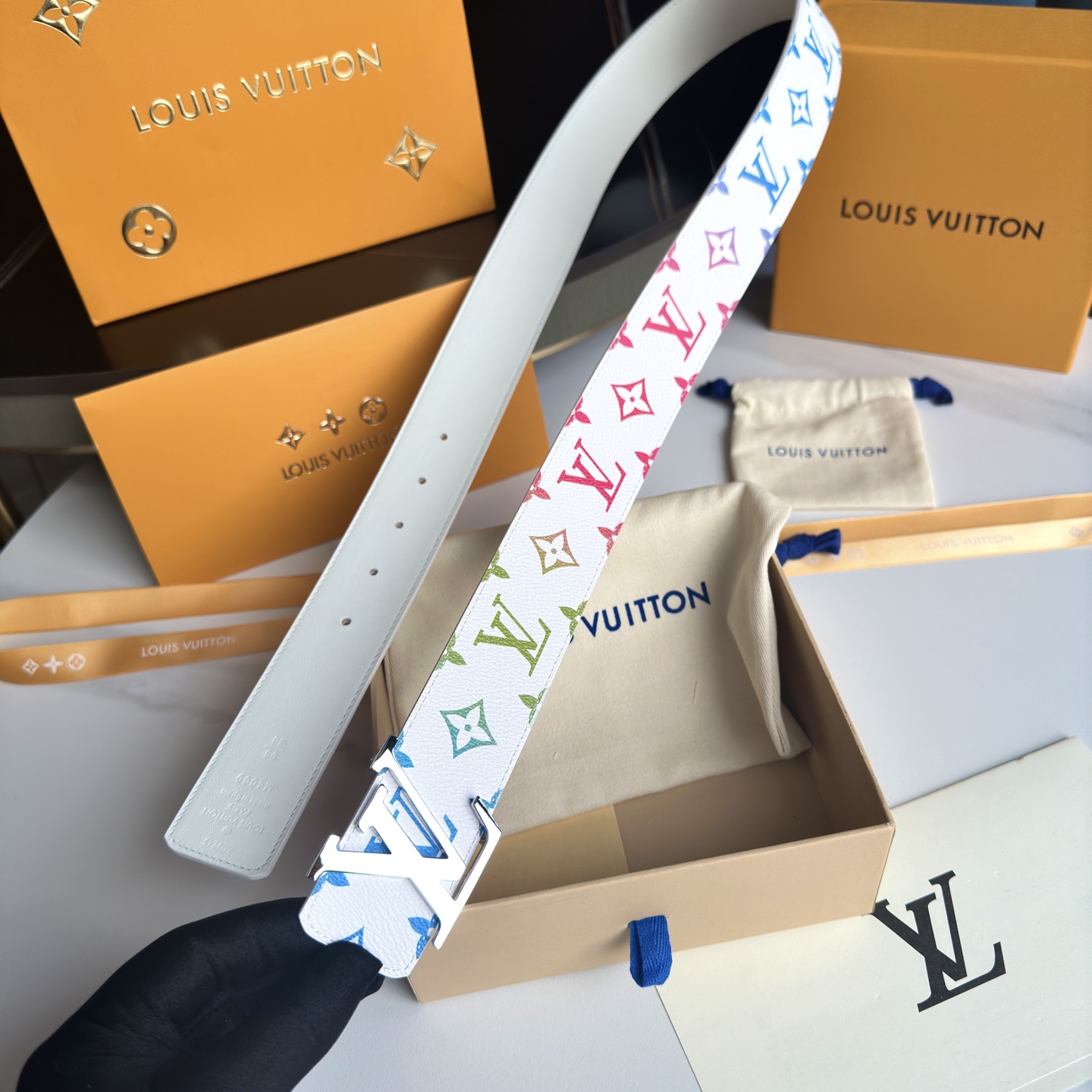 LOUIS VUITTON 原版包裝 1.0 ダブルフェイスベルト 40mm