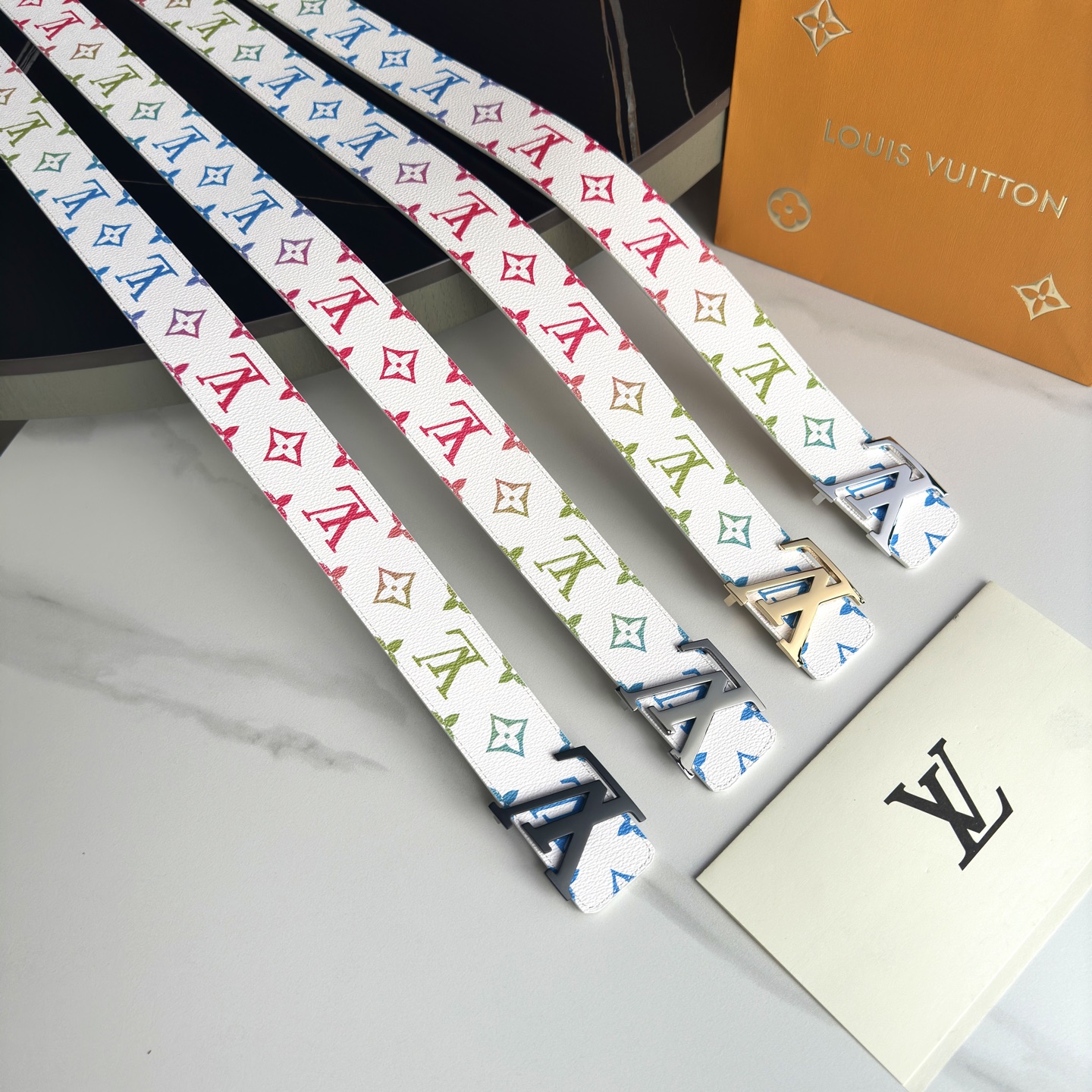 LOUIS VUITTON 原版包裝 1.0 ダブルフェイスベルト 40mm