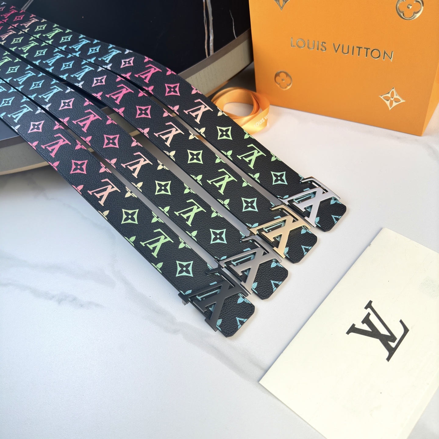 LOUIS VUITTON 原版包裝 1.0 ダブルフェイスベルト 40mm