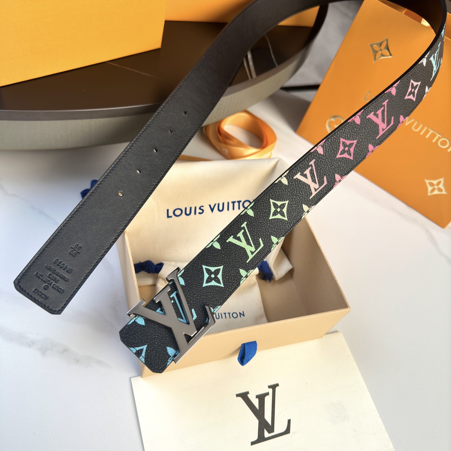 LOUIS VUITTON 原版包裝 1.0 ダブルフェイスベルト 40mm