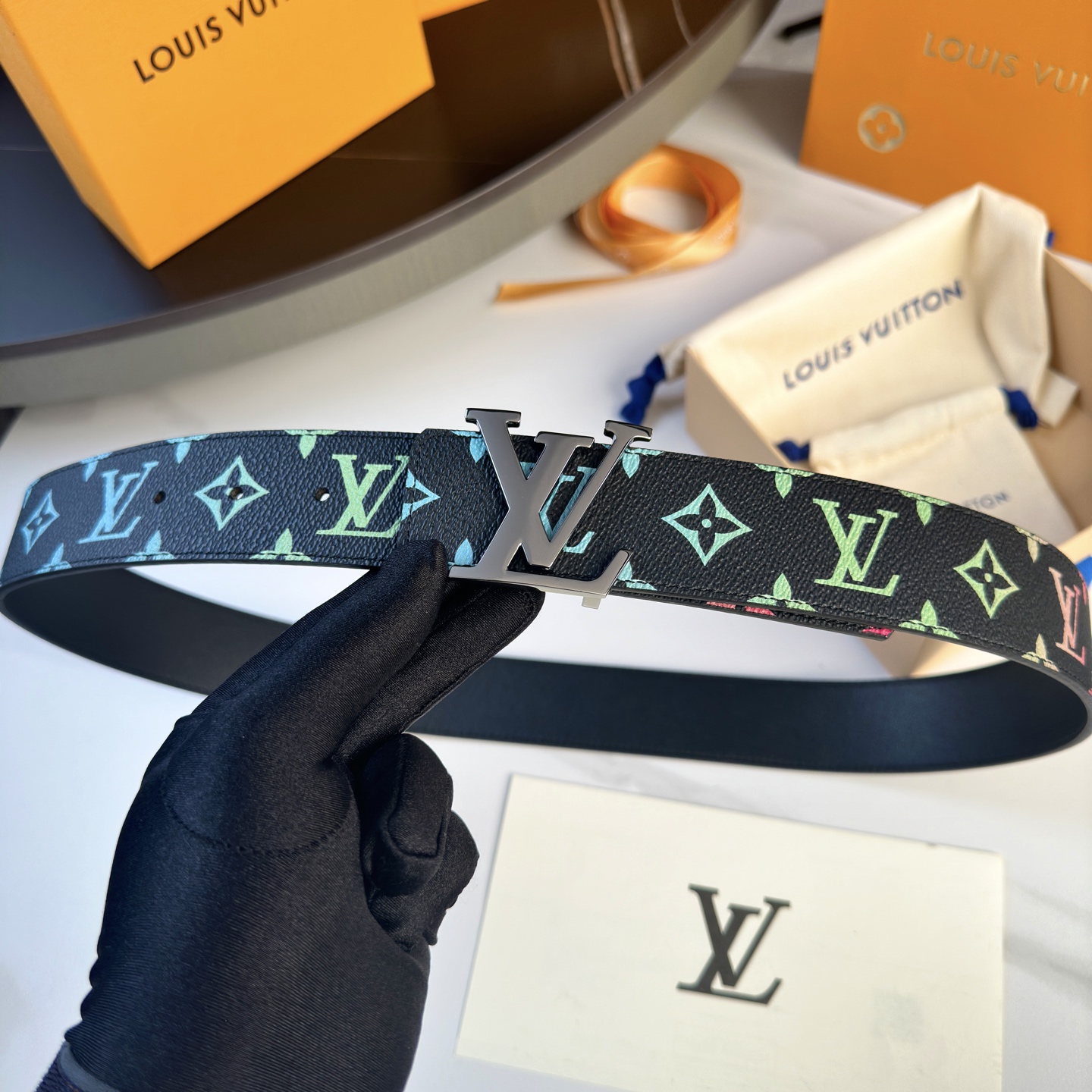 LOUIS VUITTON 原版包裝 1.0 ダブルフェイスベルト 40mm