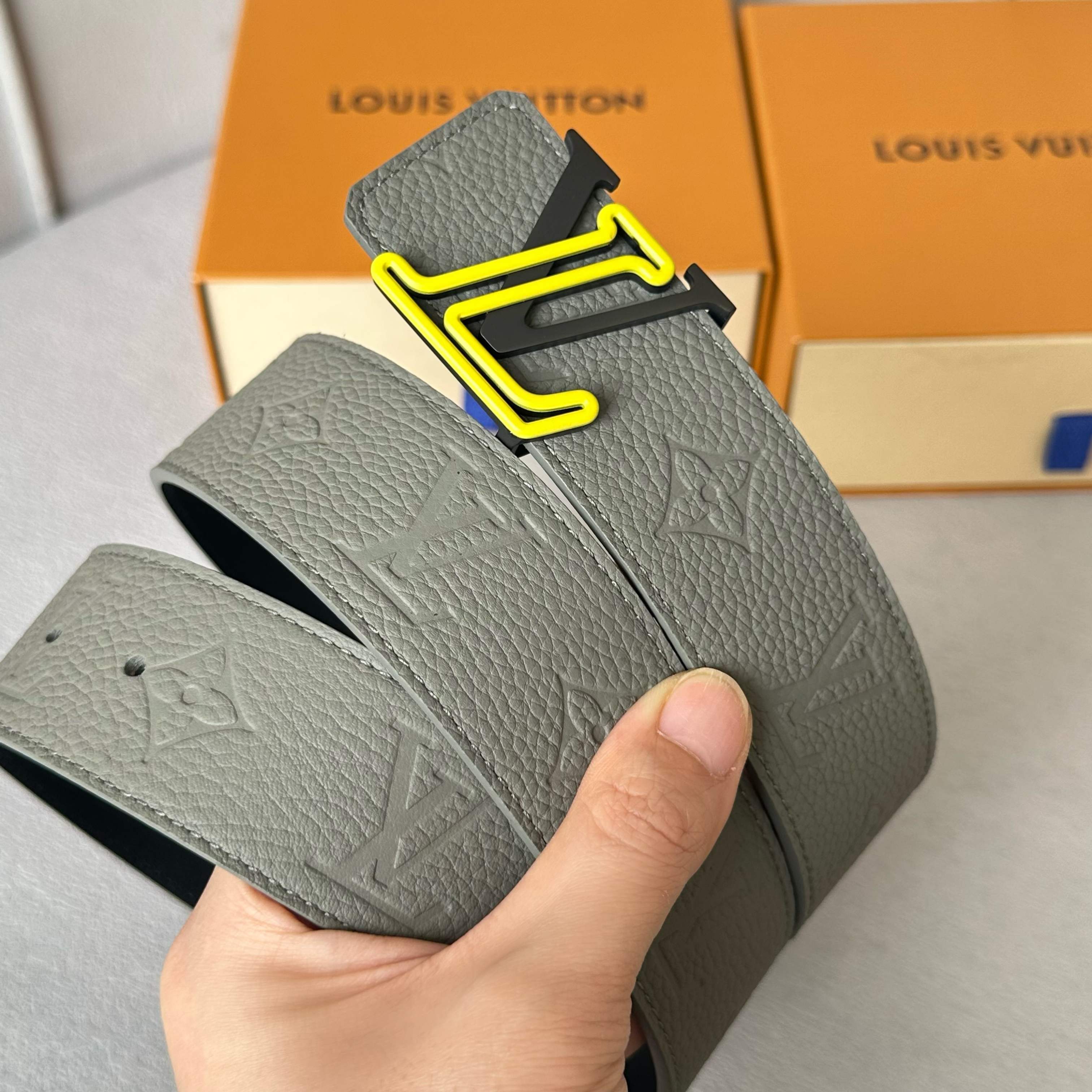 LOUIS VUITTON 原版包裝➕1.0 - 高級感あふれるデザイン