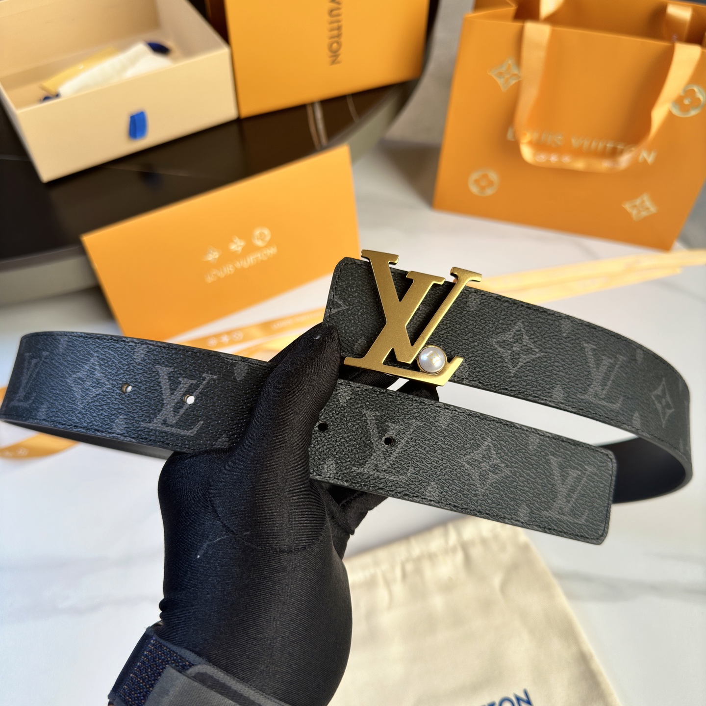 LOUIS VUITTON 原版包裝➕1.0 - 精鋼搭扣の双面用デザイン