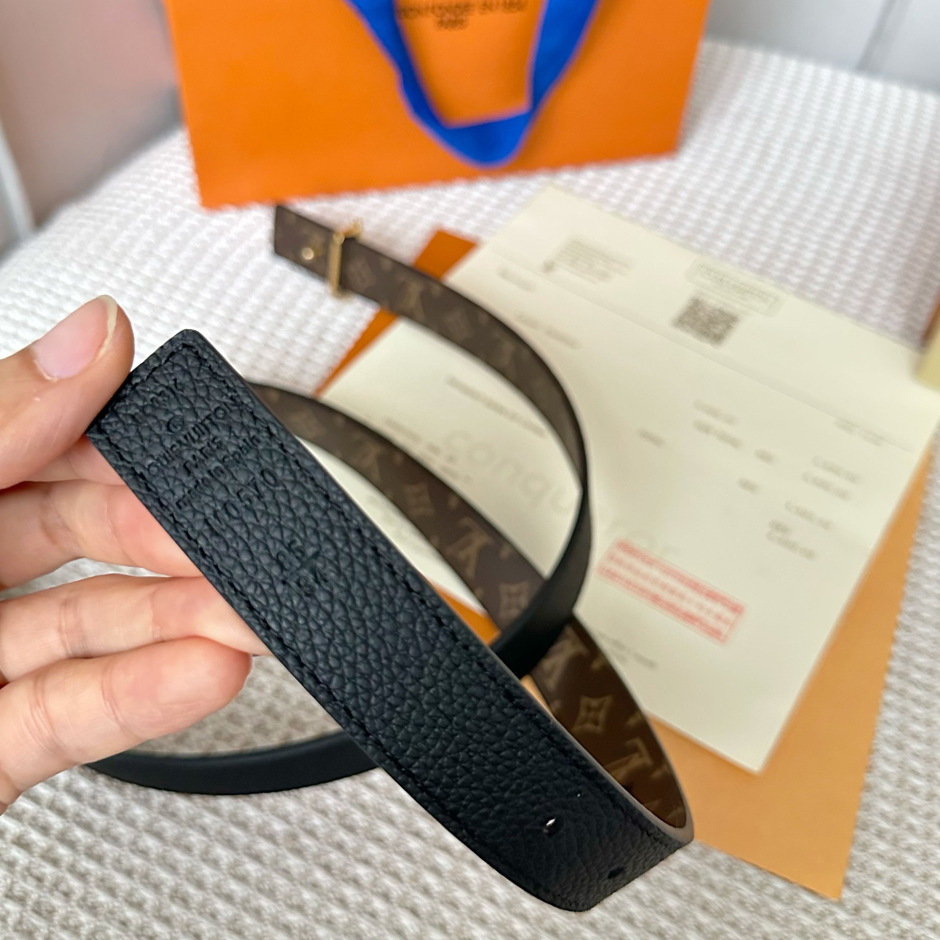 L0UIS VUITT0N P255 原版包裝 腰帶 - 定制帆布と多彩な五金