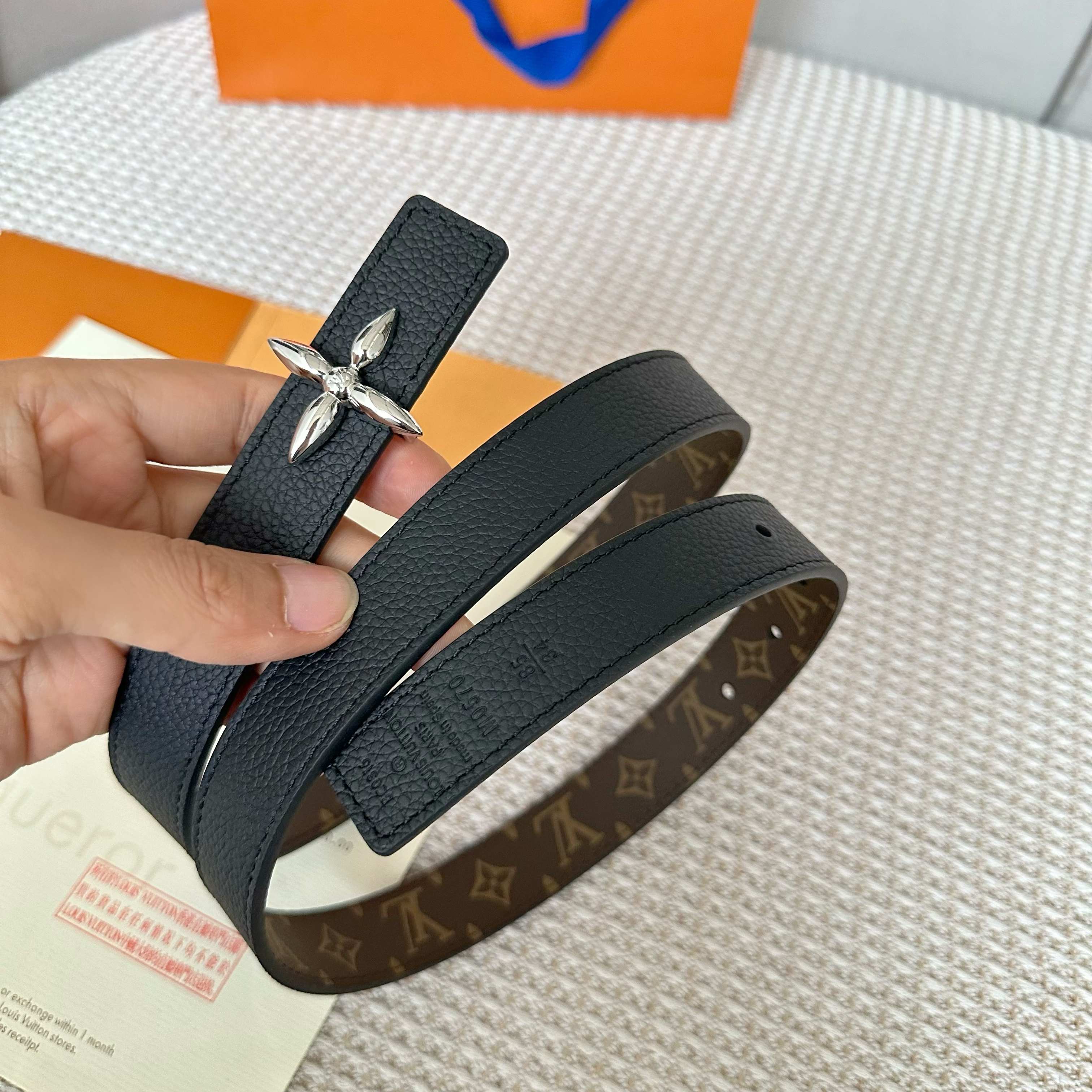 L0UIS VUITT0N P255【原版包裝➕1.0】ダブルサイドオリジナルベルト