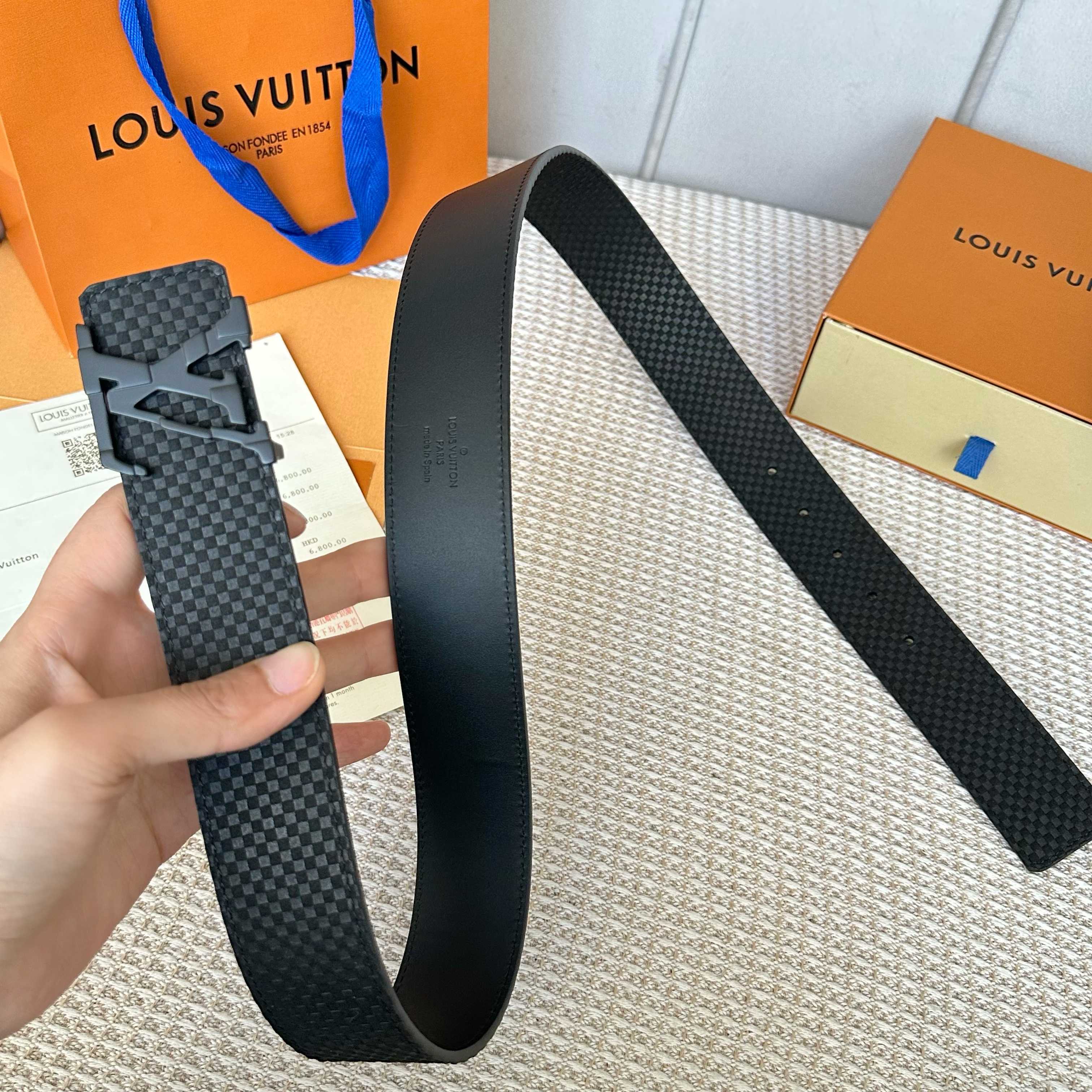 L0UIS VUITT0N P：255 原版包裝 40mm幅 小牛皮仕様