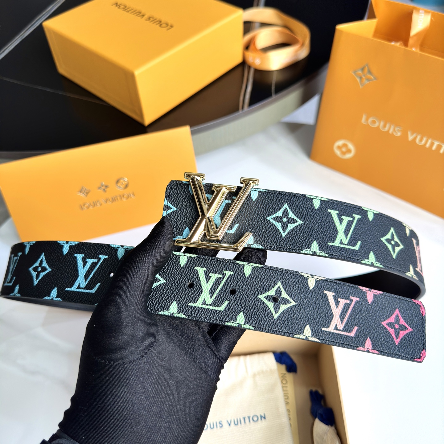 ルイ・ヴィトン P：255 ベルト - カスタムキャンバスと高級レザー