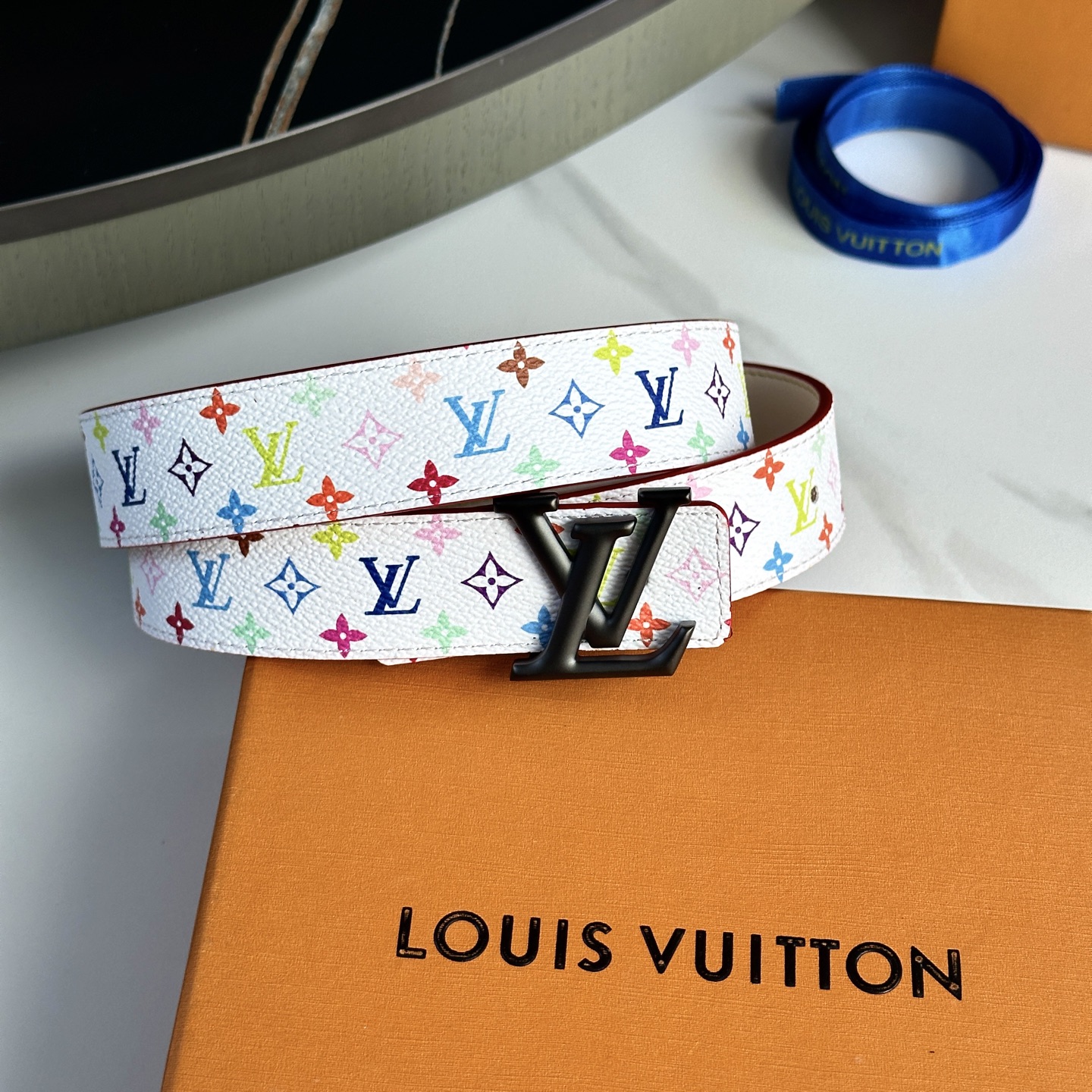 驢家 レディース スポーティーな小花柄キャンバスベルト