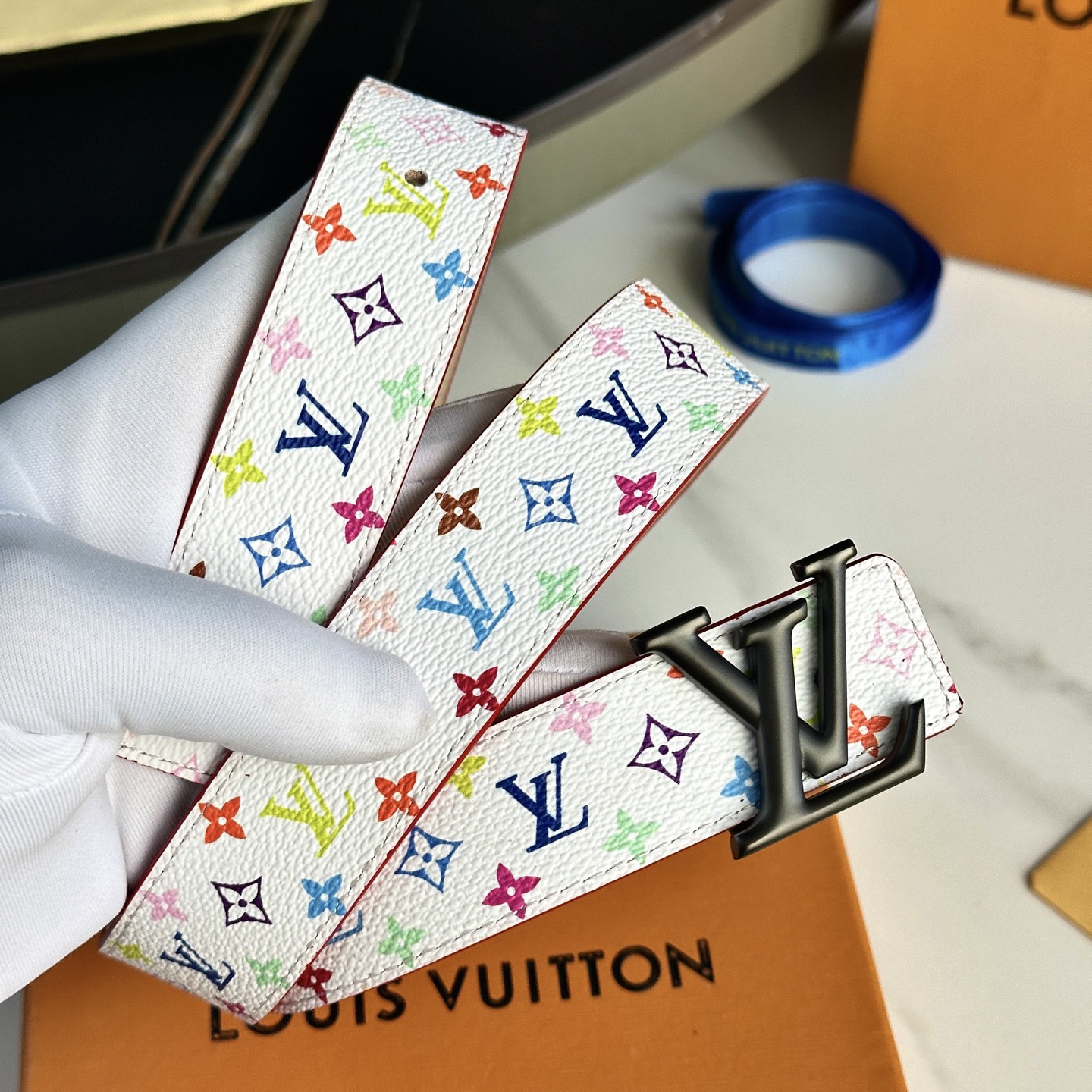 驢家 レディース スポーティーな小花柄キャンバスベルト