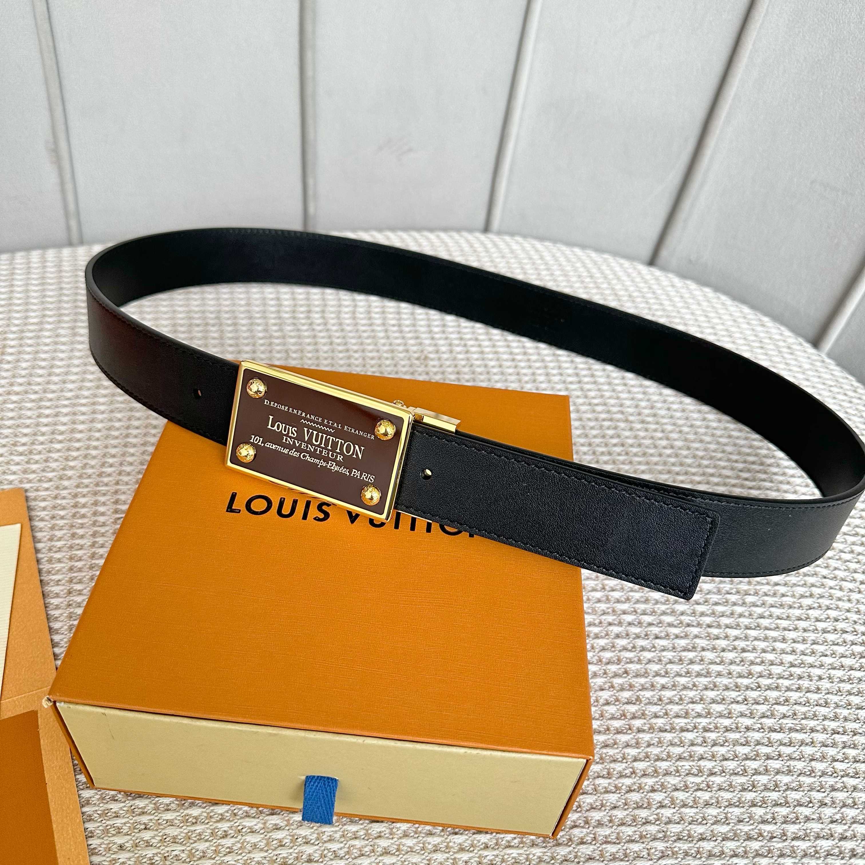 LVMH P255 男性用ダブルサイドレザーウエストベルト