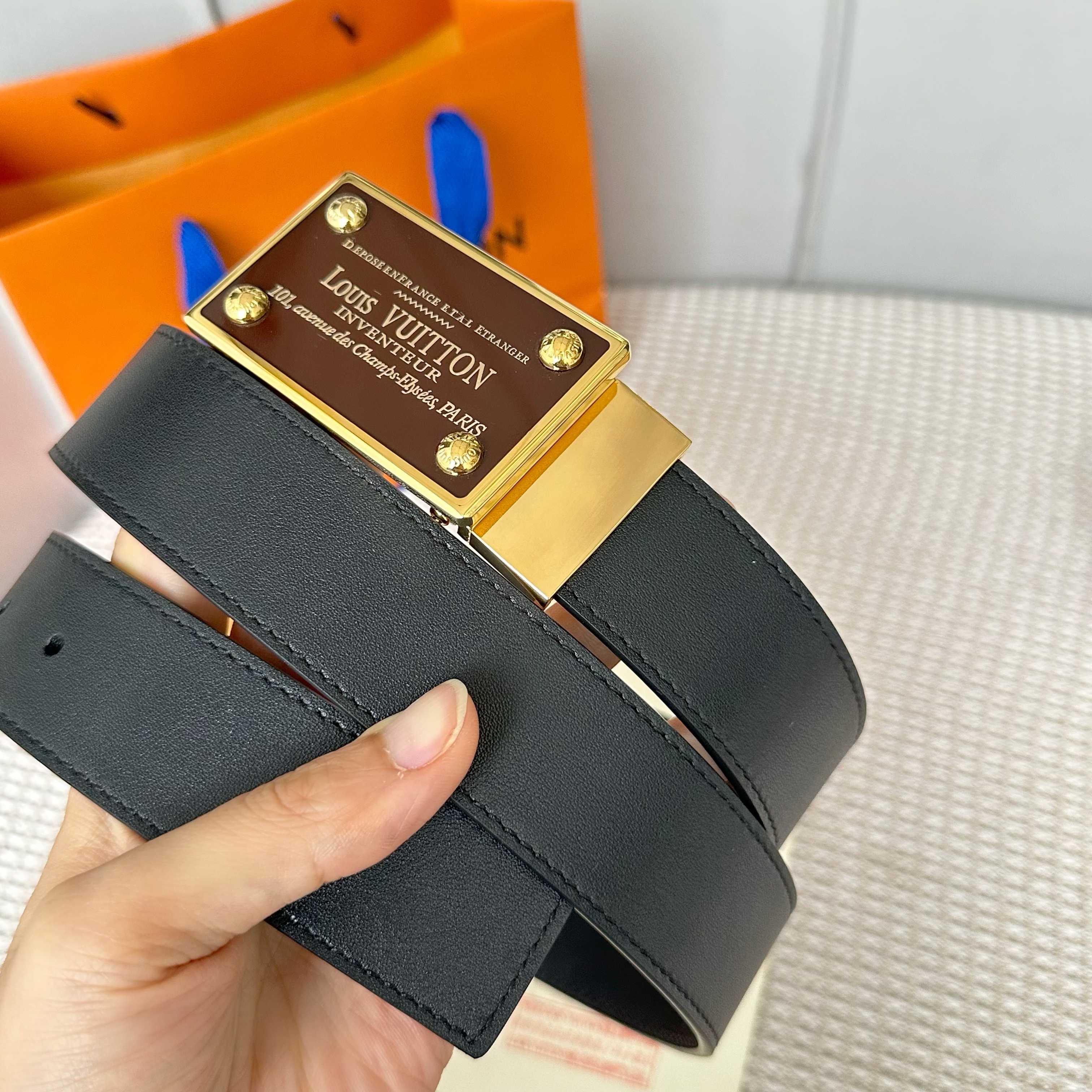 LVMH P255 男性用ダブルサイドレザーウエストベルト