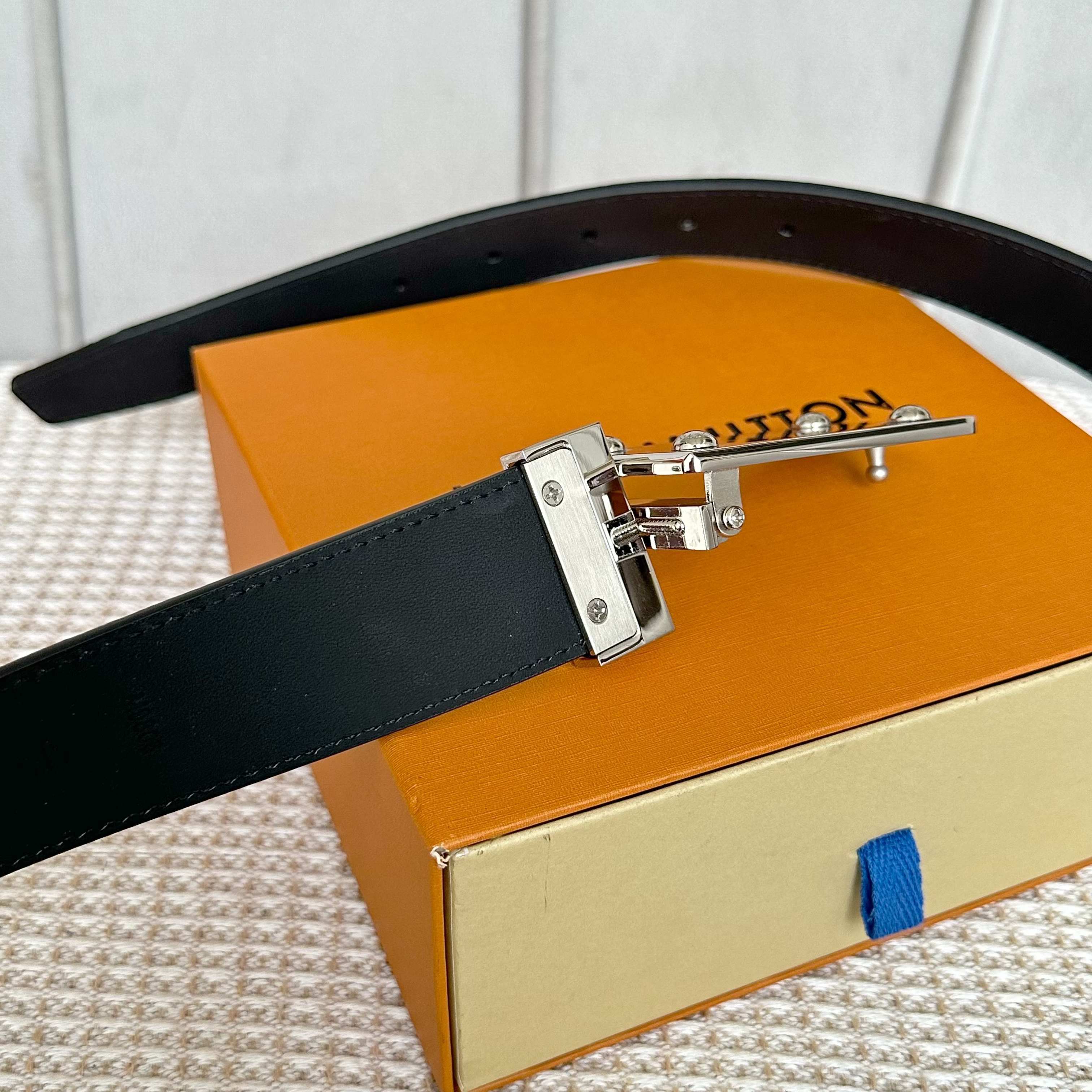 LVMH P255 メンズダブルフェイスレザー腰ベルト 35mm