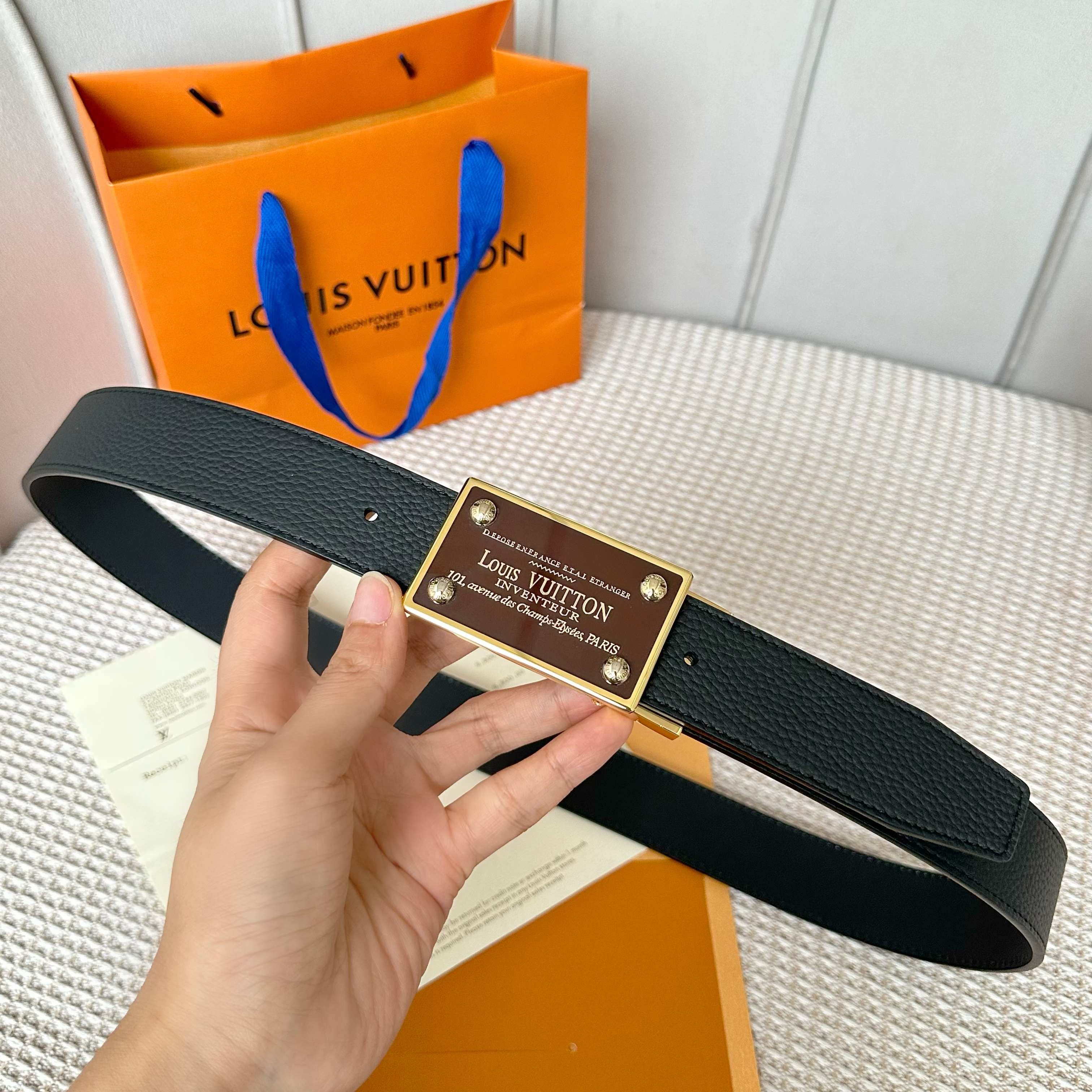 L0UIS VUITT0N P255 男士原單腰帶 双面小牛皮