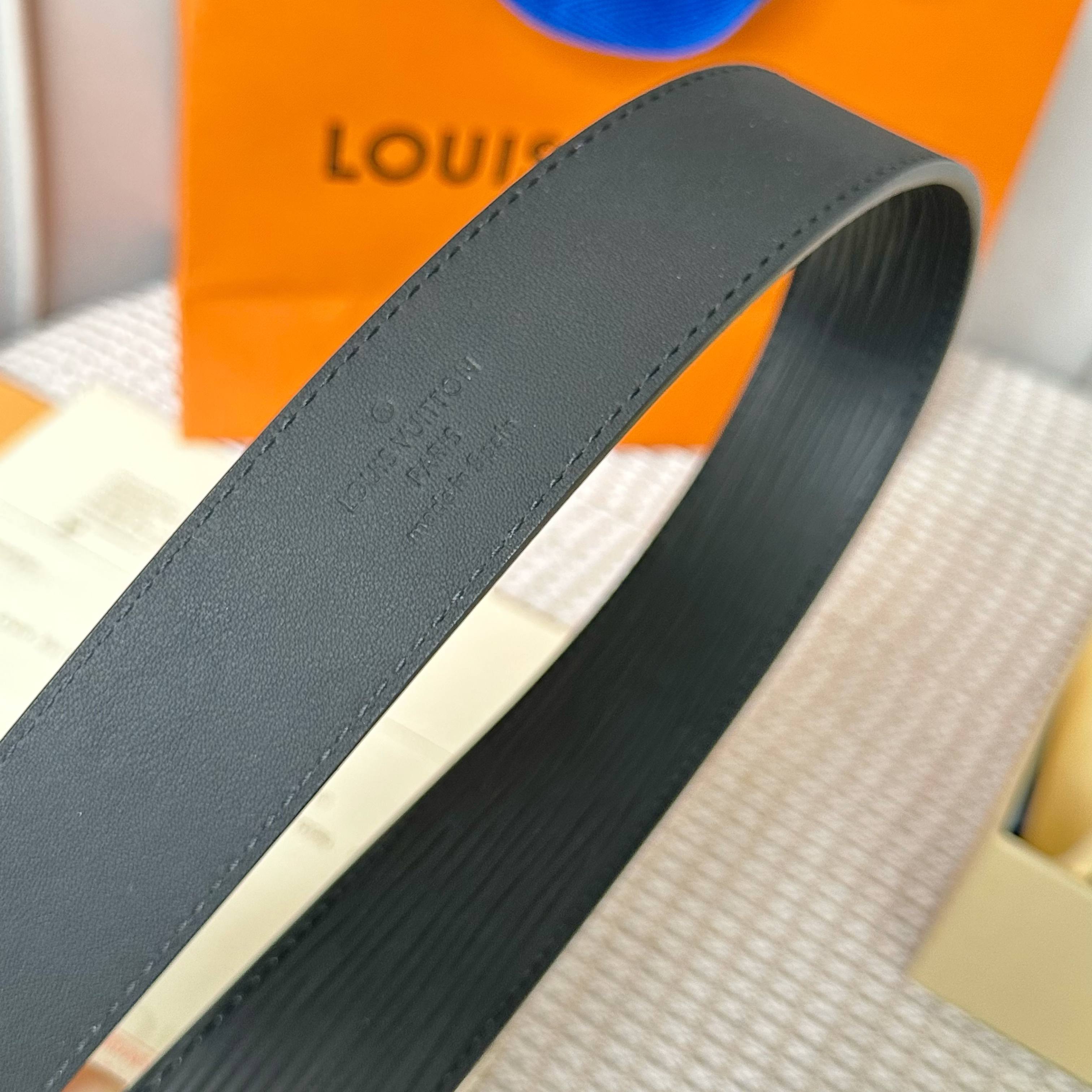 LOUIS VUITTON P255 男士腰帶 - シンプルでスタイリッシュなデザイン