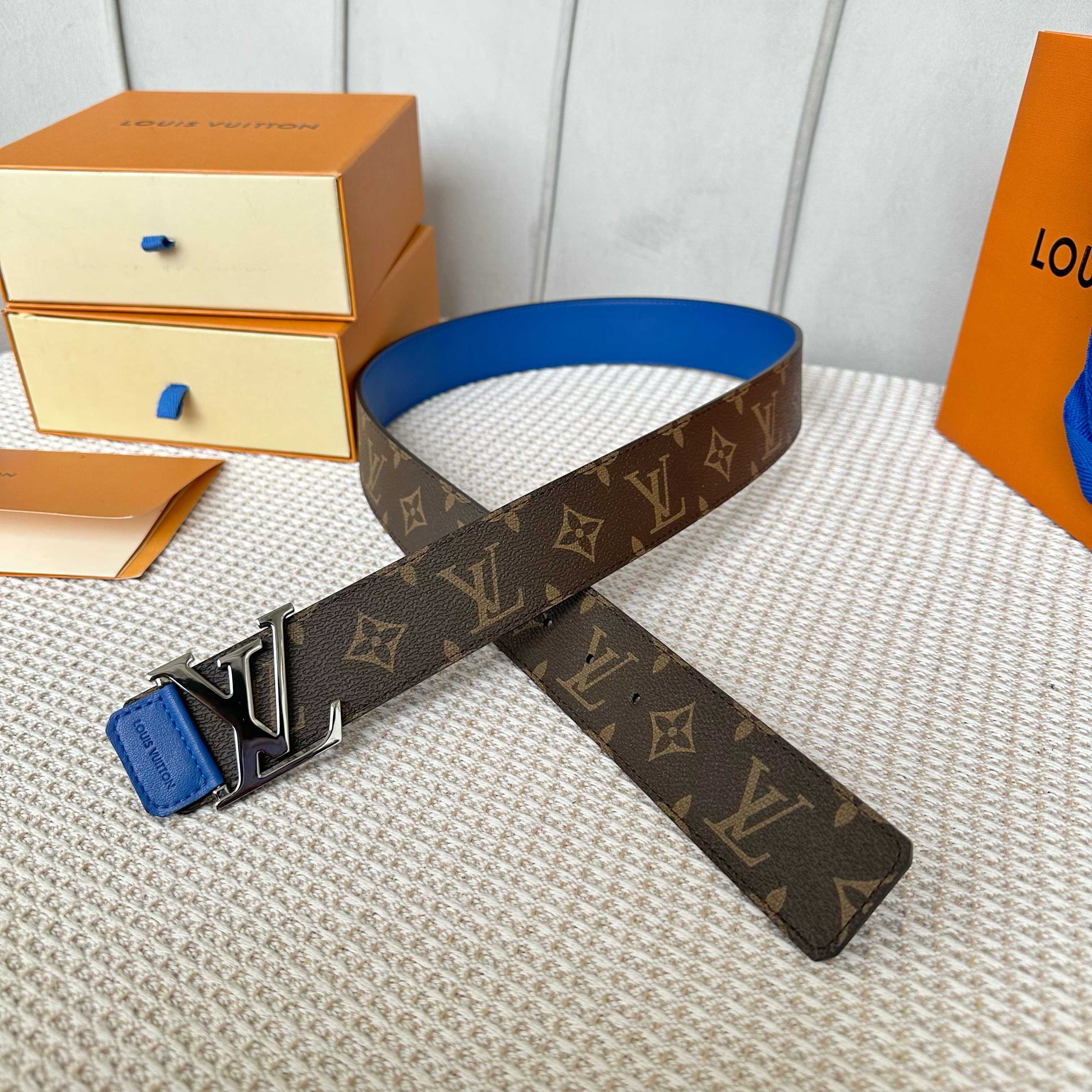 LOUIS VUITTON P：255 原版包裝 40mm 帆布ベルト