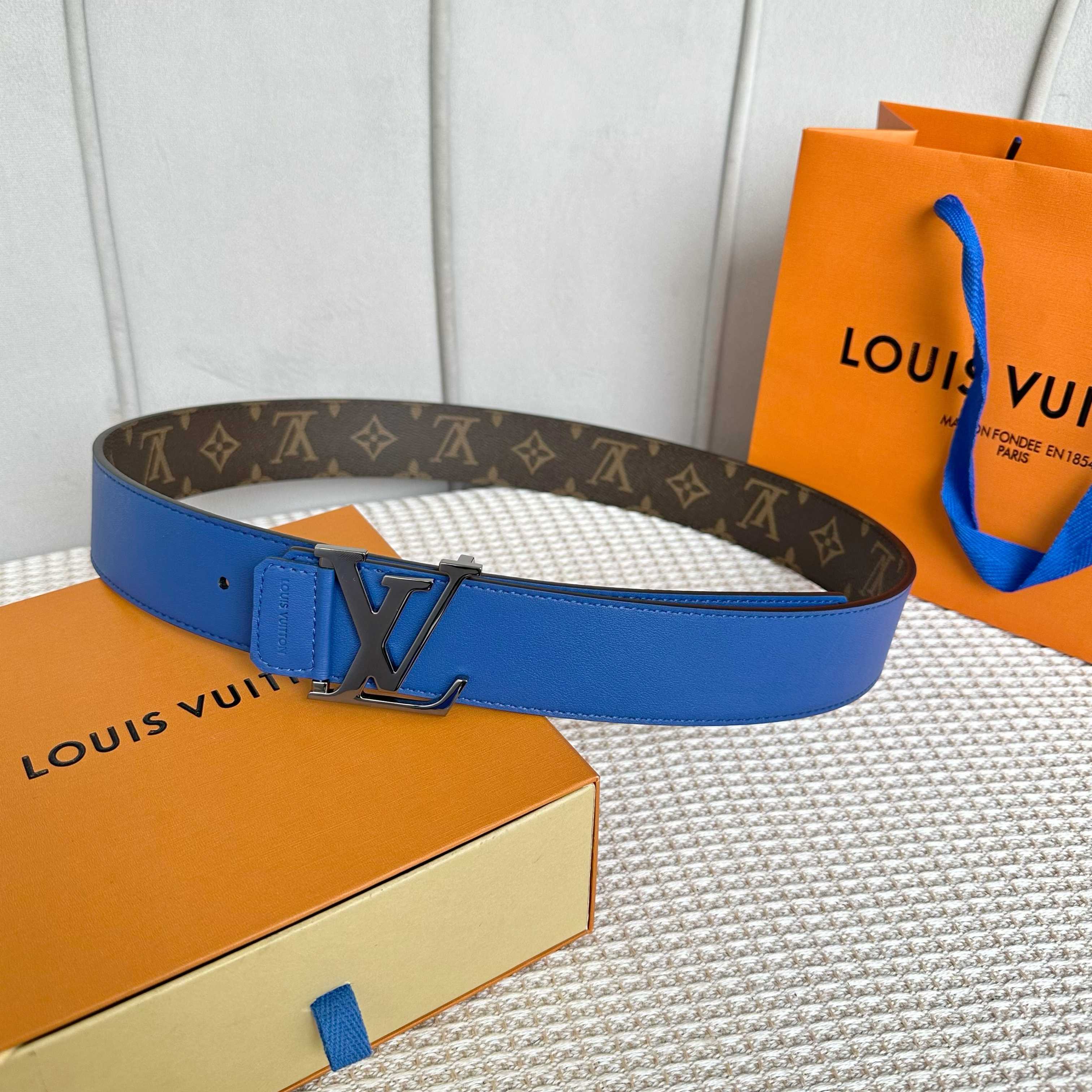 LOUIS VUITTON P：255 原版包裝 40mm 帆布ベルト
