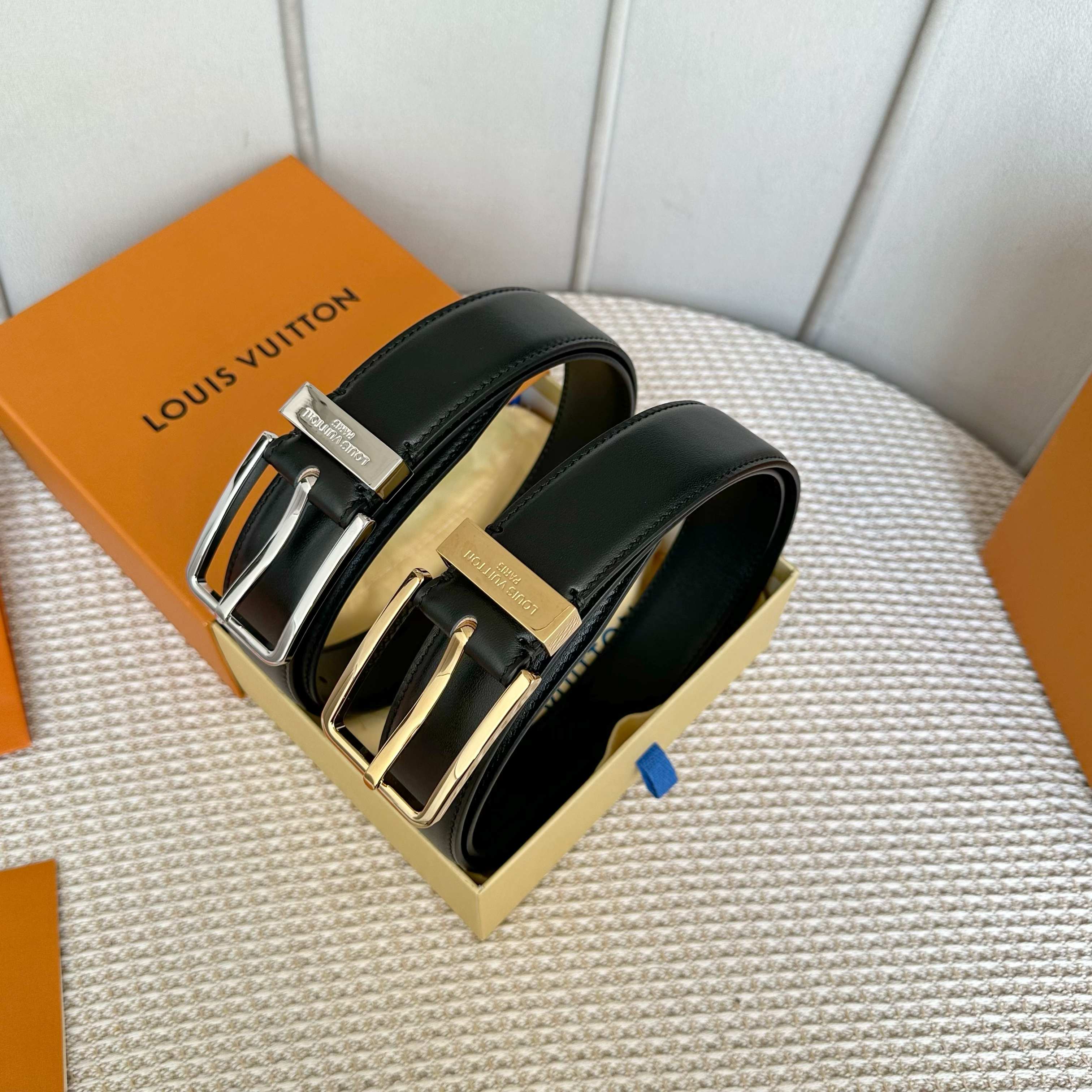 LOUIS VUITTON P255 男士原單腰帶 双面小牛皮