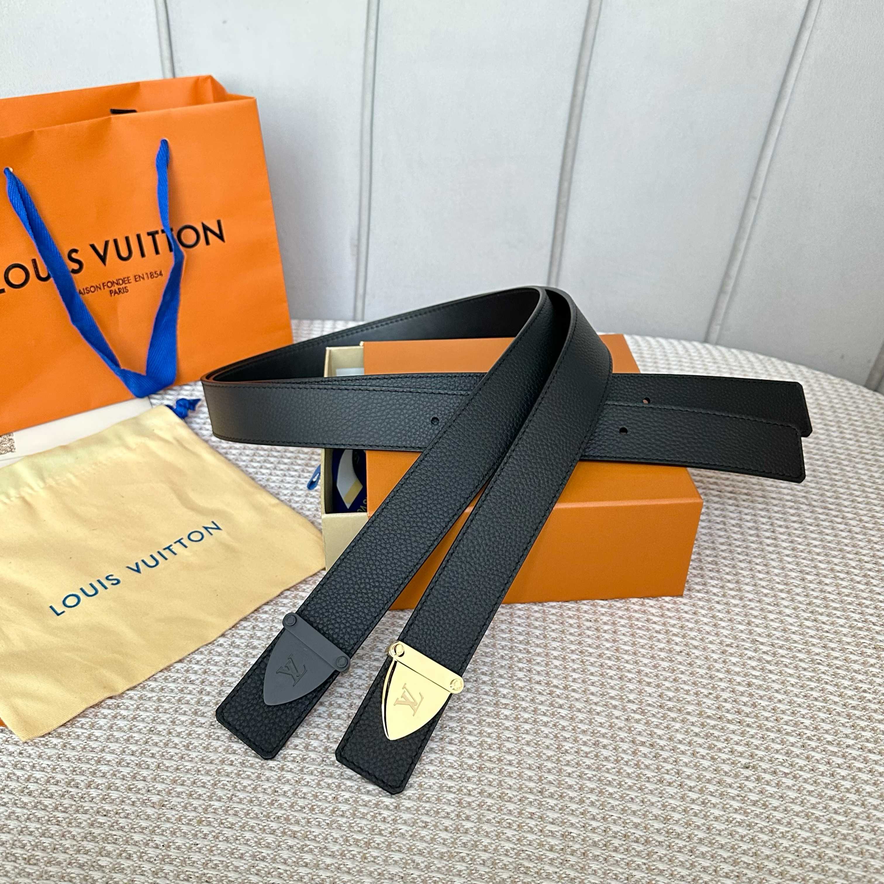 LOUIS VUITTON P255 リバーシブルレザーベルト 35mm