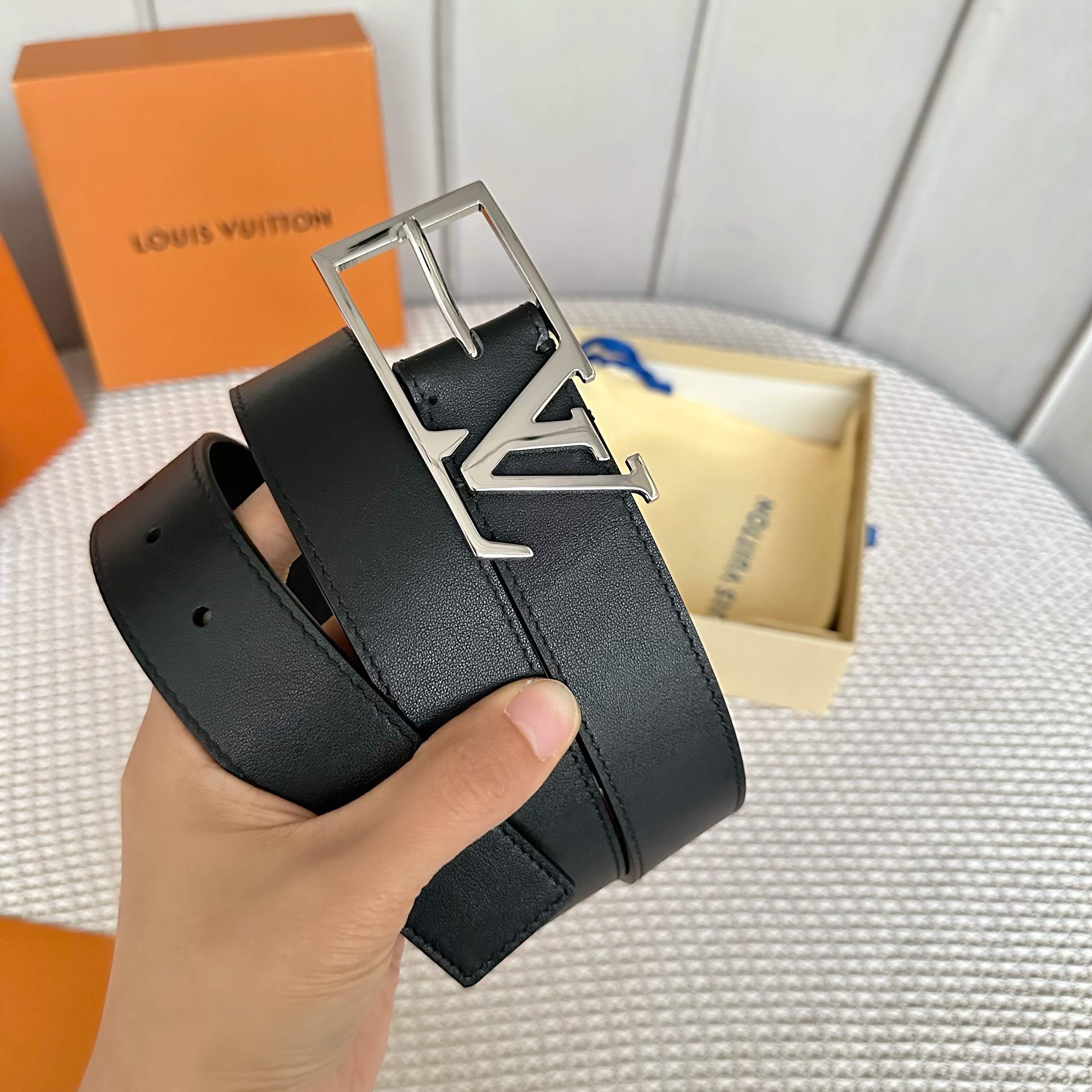 LOUIS VUITTON P255 男士原單腰帶 - 35mm幅広デザイン