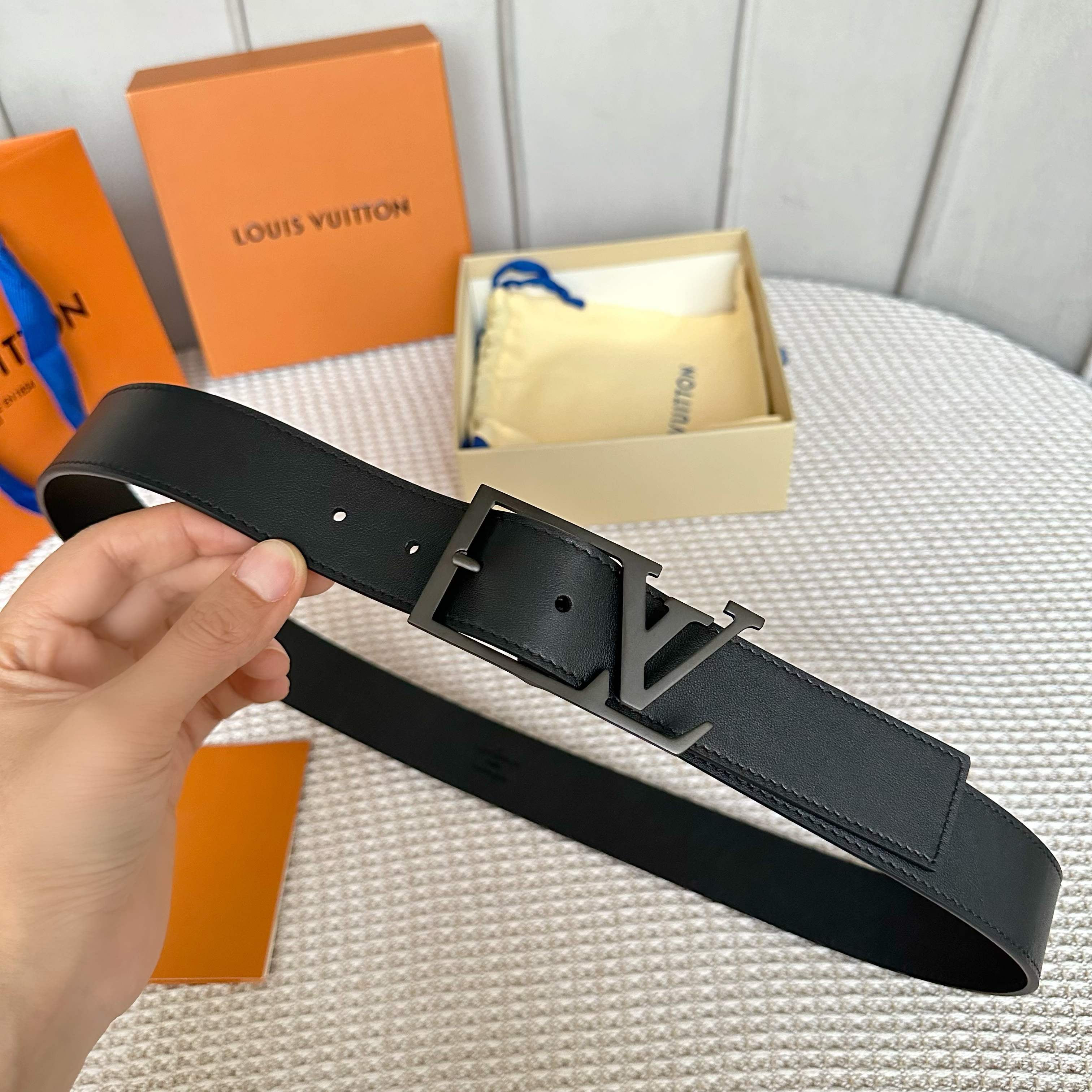 LOUIS VUITTON P255 原版包装 男士腰帶 35mm