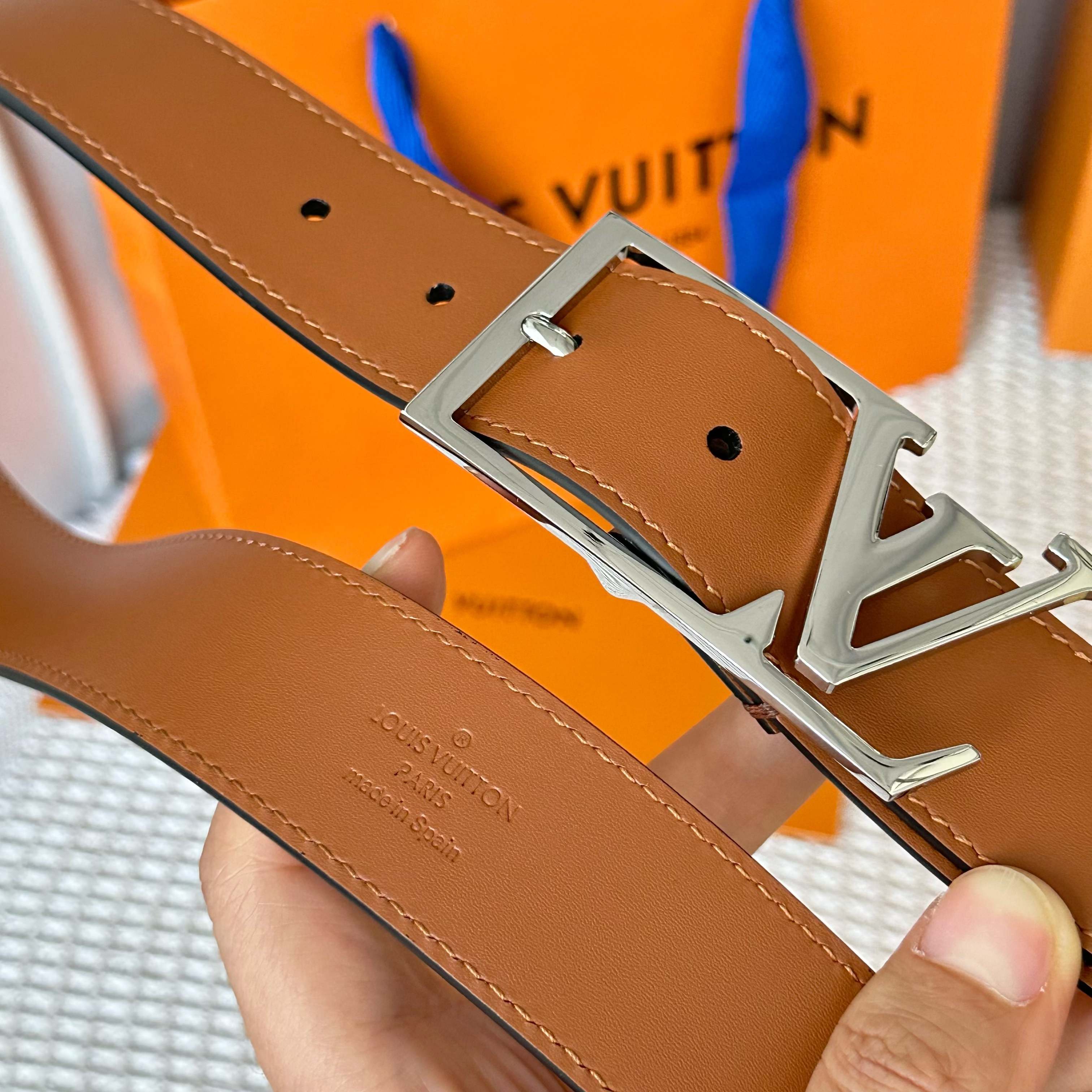 LouiS Vuitton P255 原版包装 男士腰帶 35mm