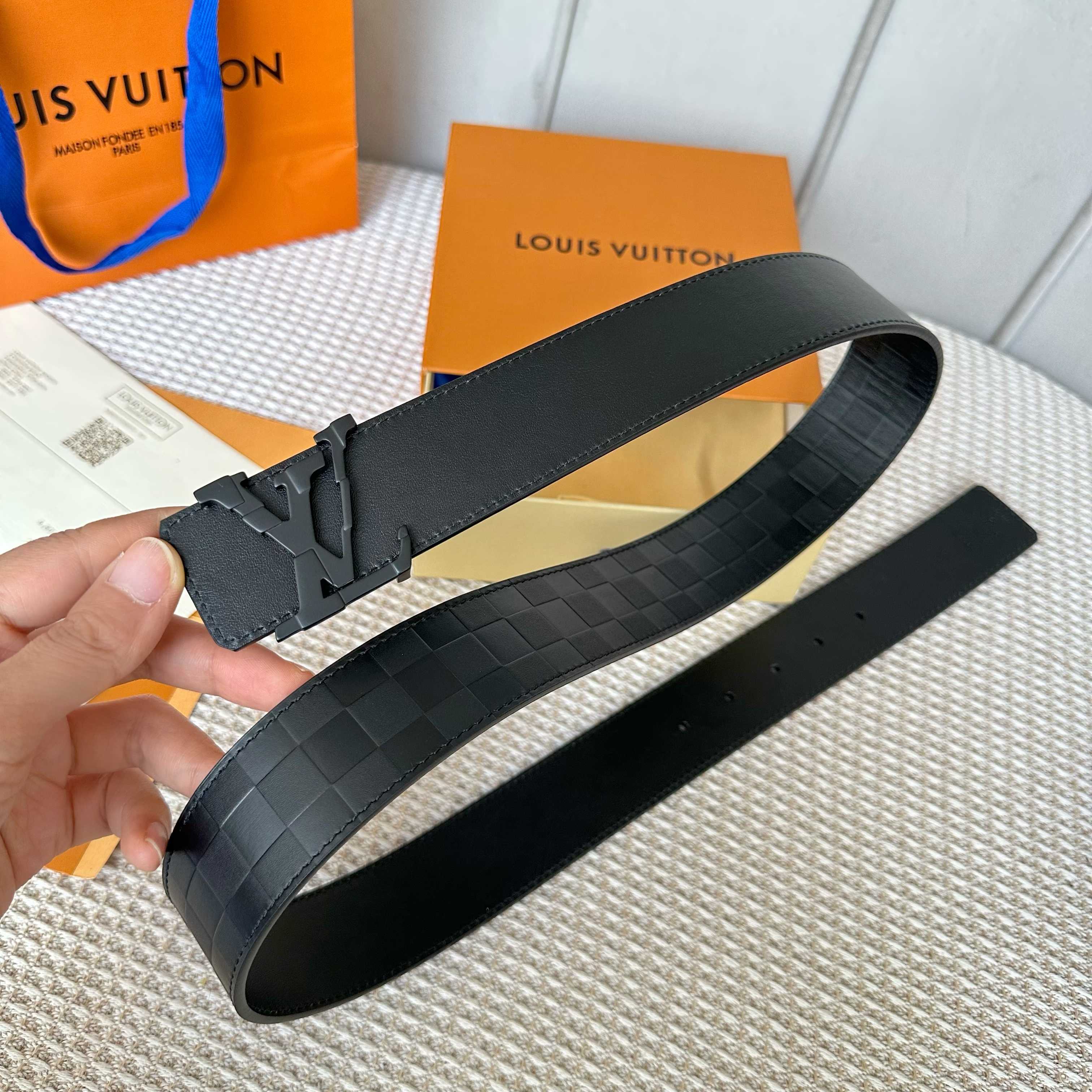 LOUIS VUITTON P：255 原版包裝 小牛皮ベルト