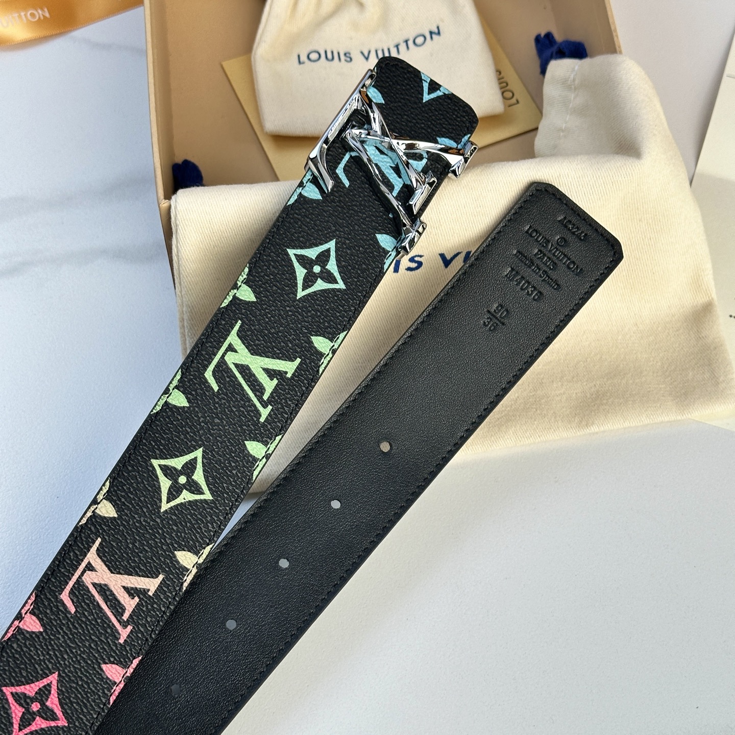 LOUIS VUITTON P：255 デュアルユースベルト 40mm
