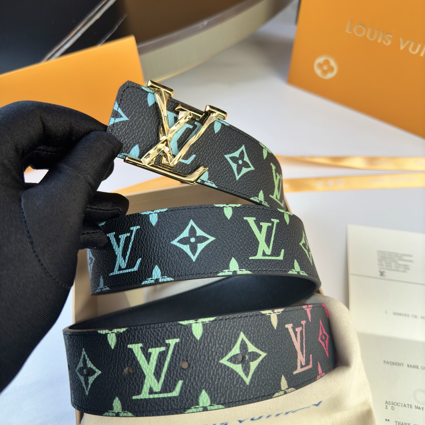 LOUIS VUITTON P：255 ベルト - 定制帆布＆小牛皮の贅沢