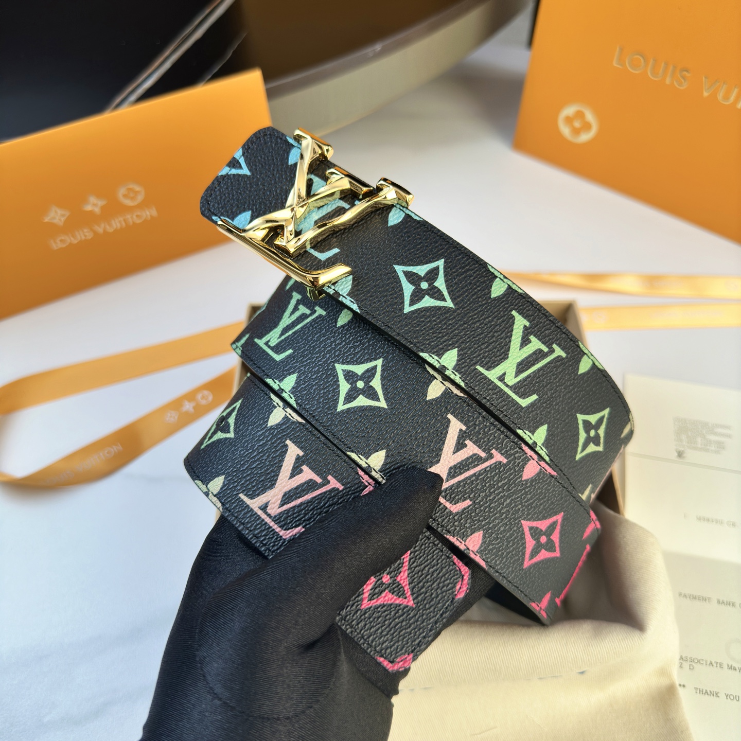 LOUIS VUITTON P：255 ベルト - 定制帆布＆小牛皮の贅沢