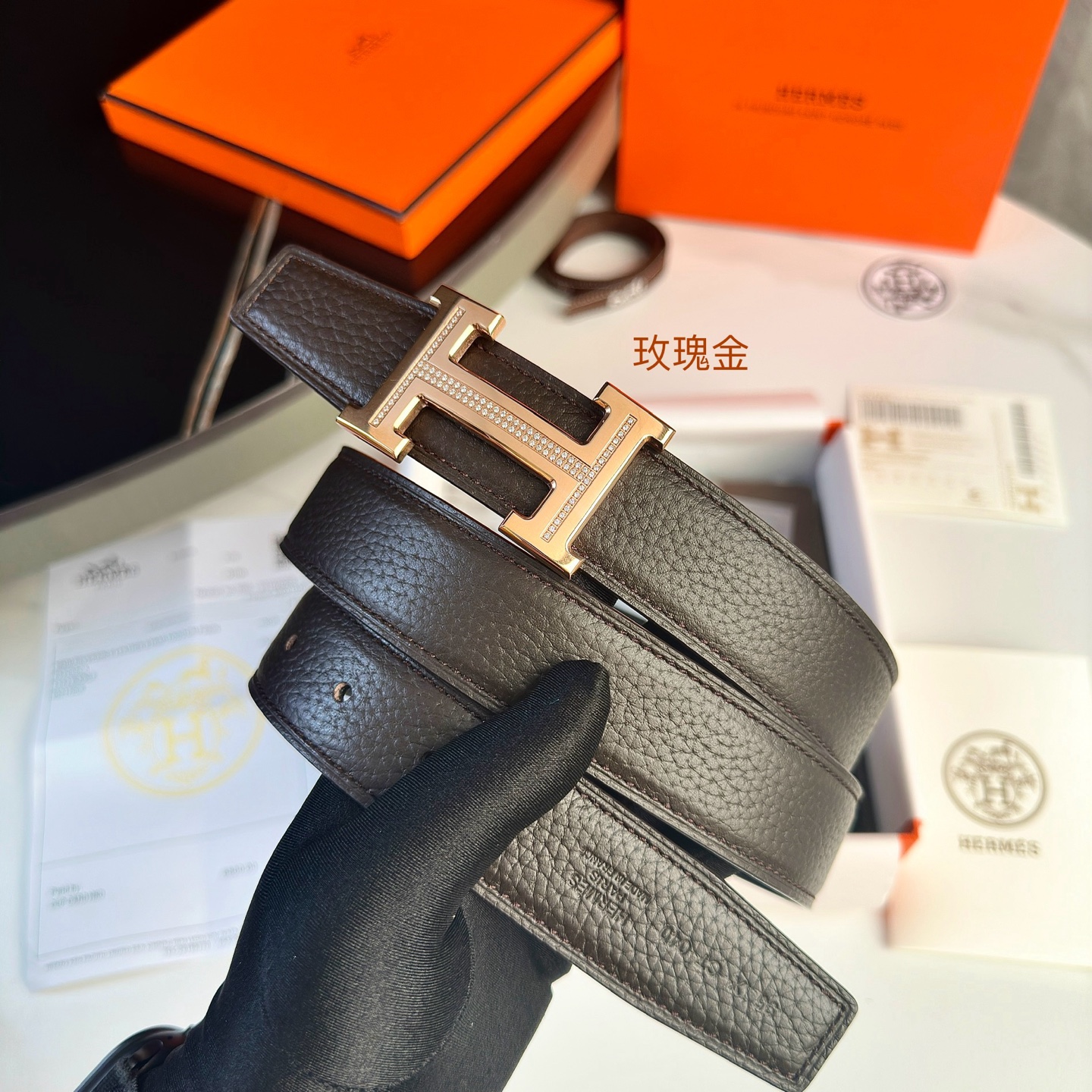 Luxury HermeS P426 Men’s Belt: 32mm Togo Leather, Gold Diamond Button, Stylish Waist Accessory - 图片 2