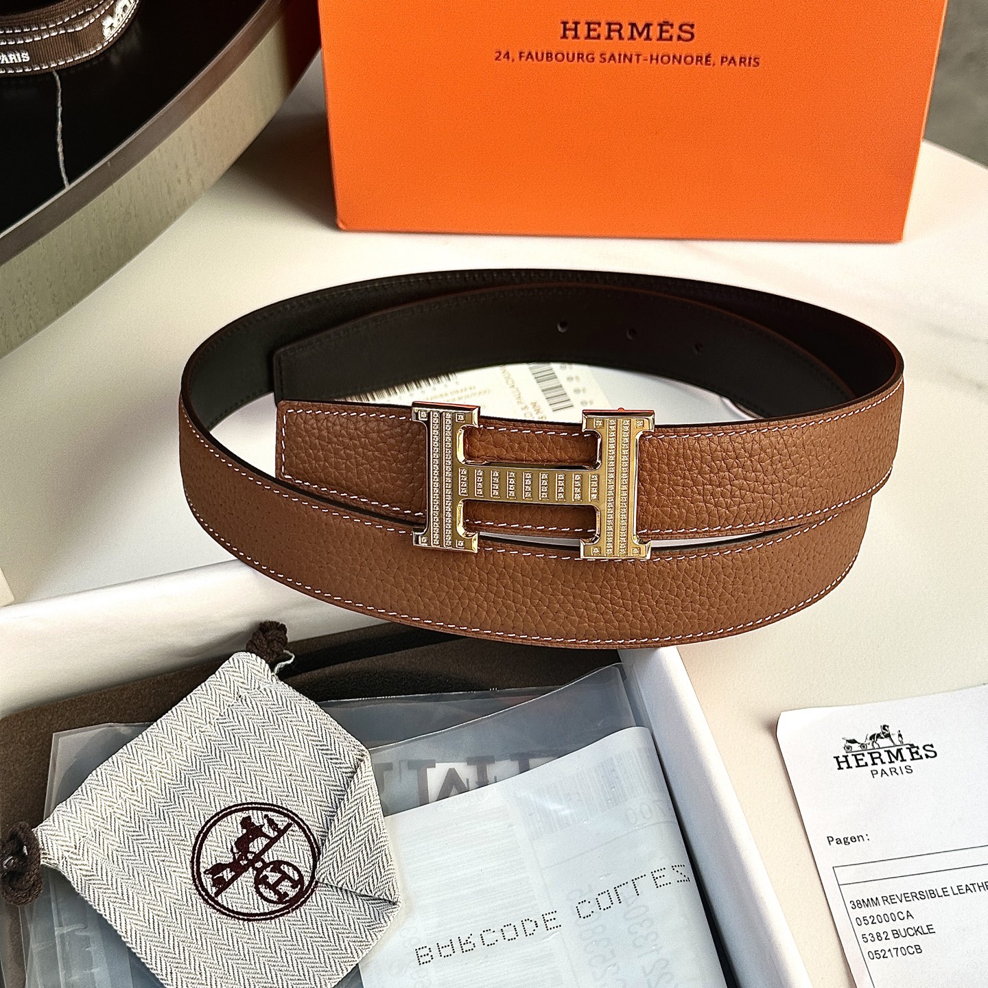 Luxury HermeS P426 P.O.S. Men’s Belt: 32mm Original Togo Leather with Gold Diamond Button - 图片 4