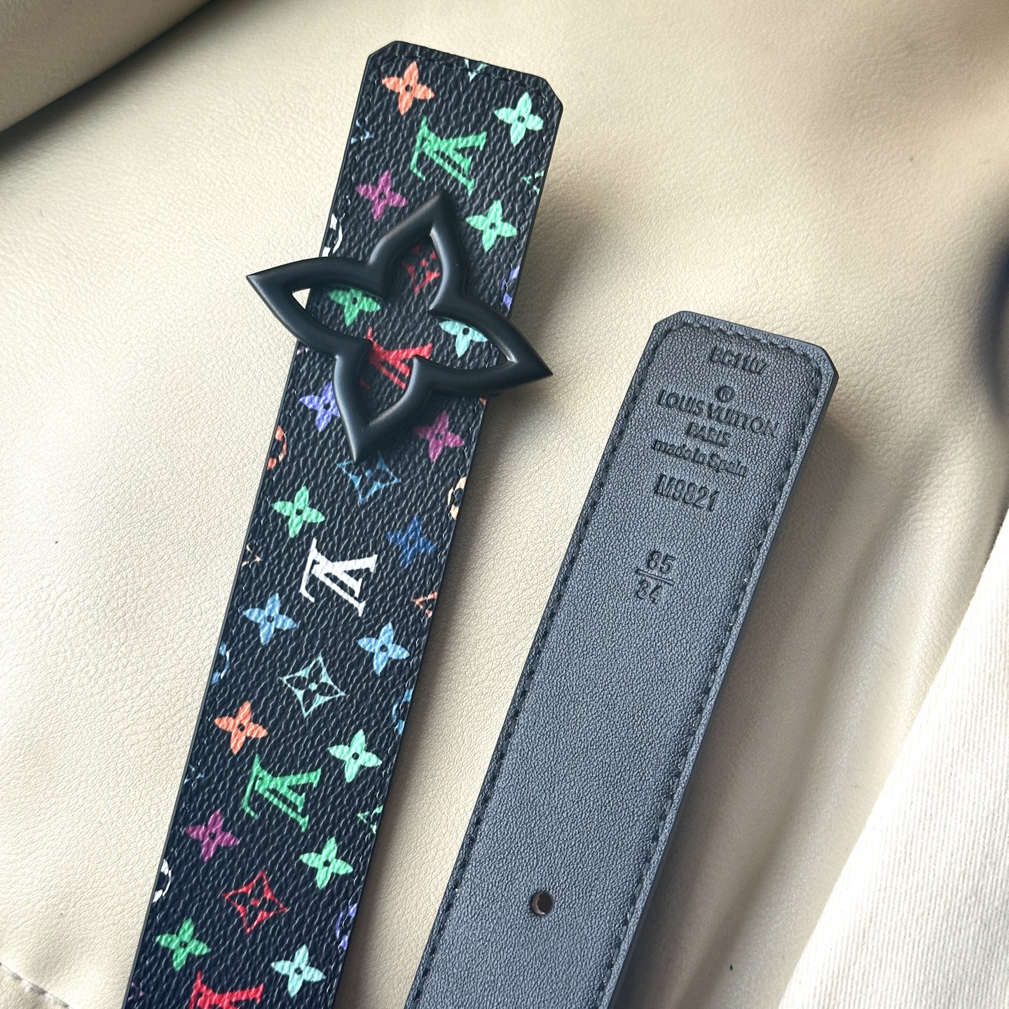 Ms. Louis Vuitton’s 30mm Wide Classic Bouquet Floor with New Gold Accents - 图片 6