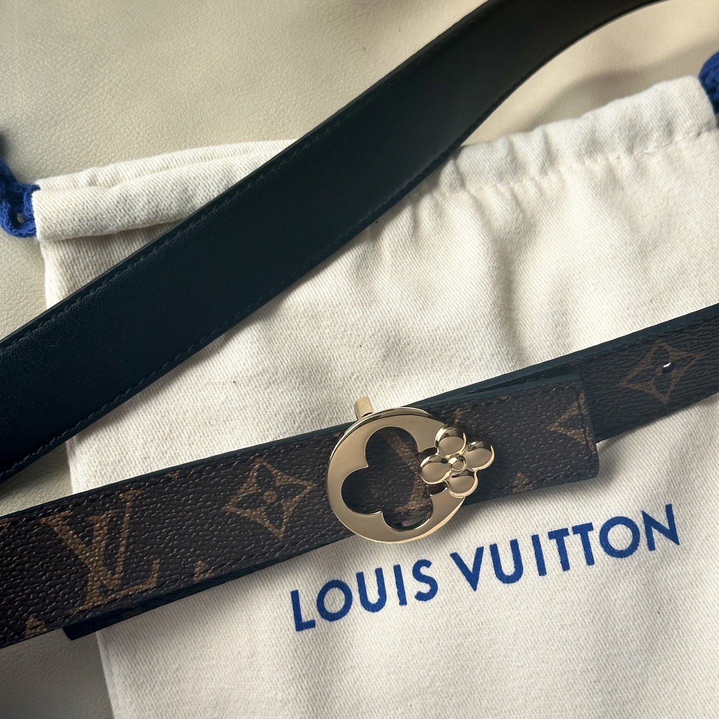 Ms. Louis Vuitton: New Season, Classic Bouquet, 30mm Wide, Five Golds. - 图片 4