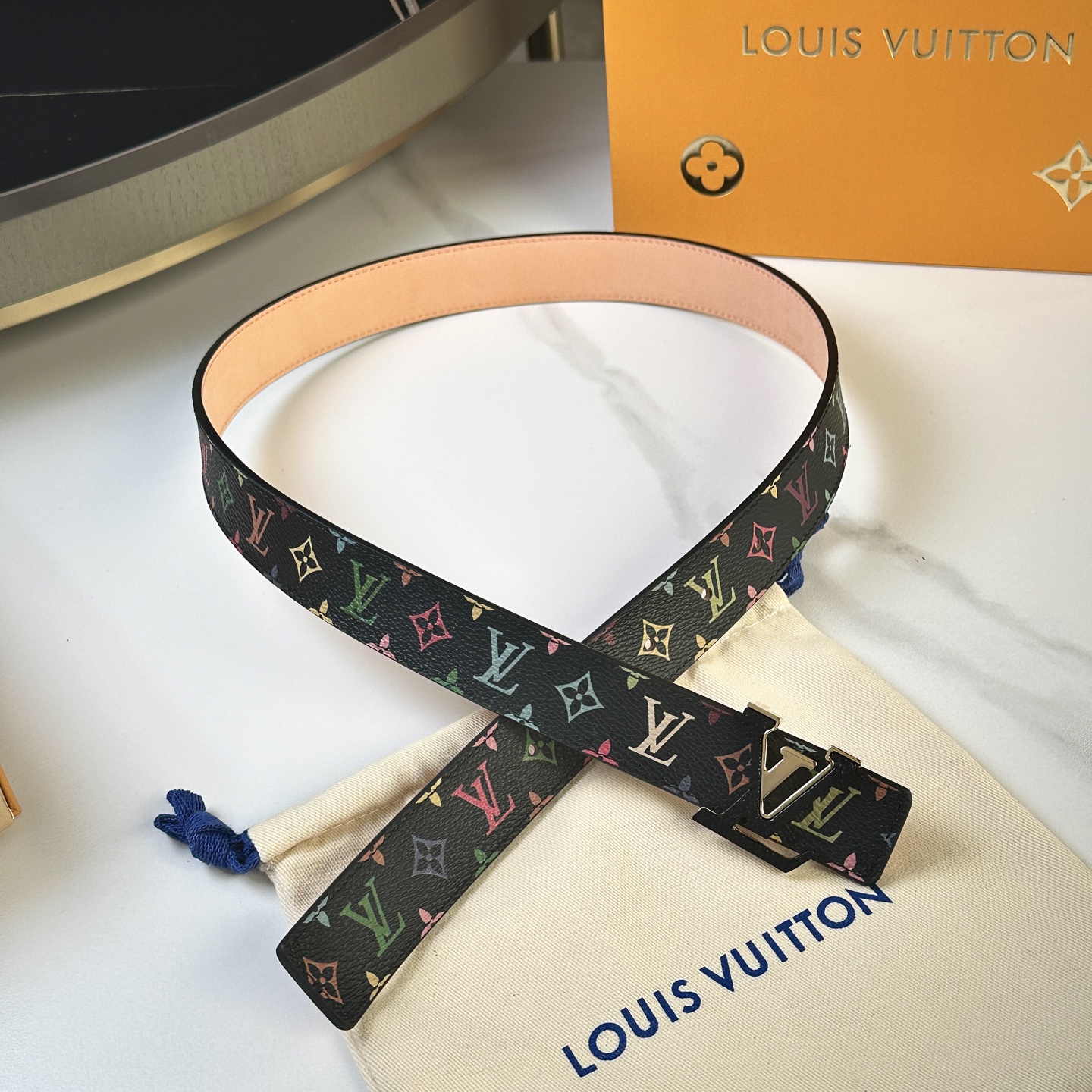 P357 On behalf of Ms. L0uis VUITTON, new season - 图片 2