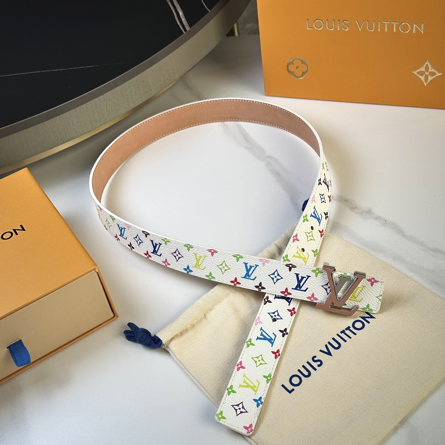 P357 On behalf of Ms. L0uis VUITTON, new season - 图片 2