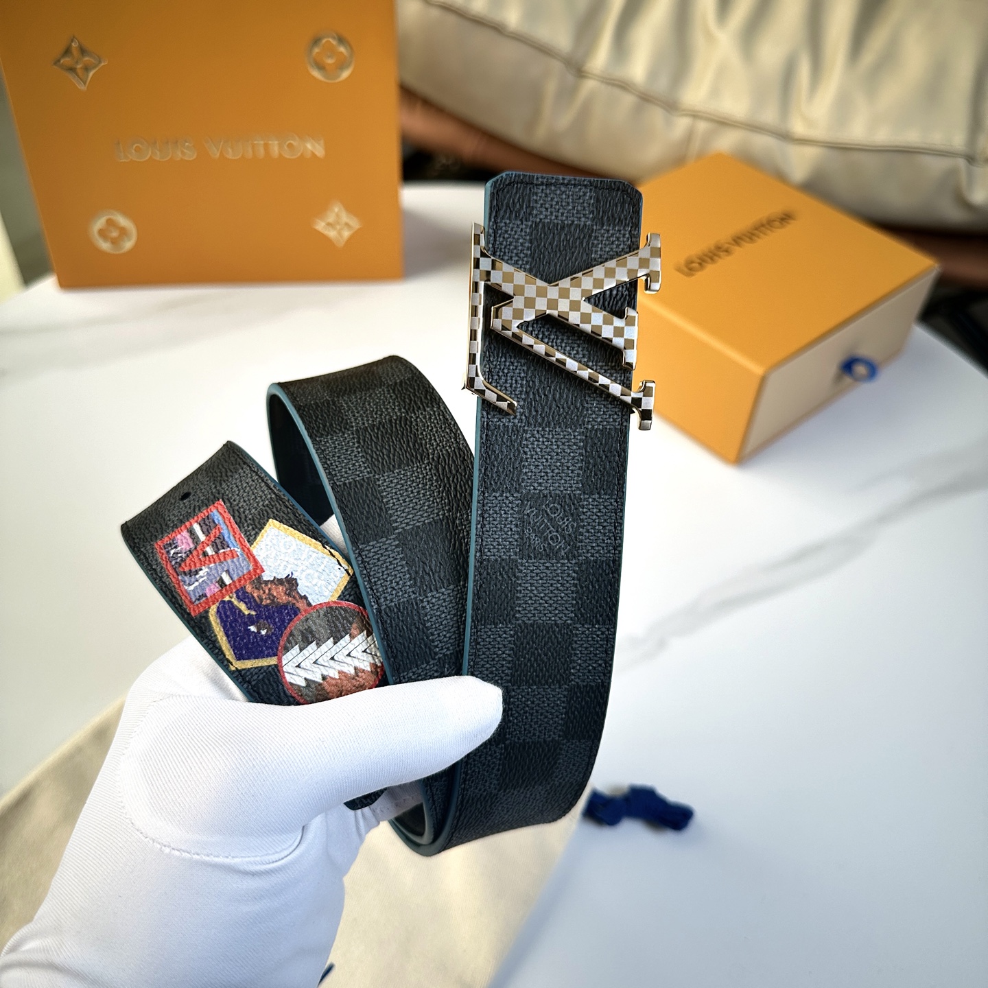 
       L0UIS VUITT0N 今季新品 驢家原單腰帶 寬度40毫米 定制帆布面內襯進口小牛