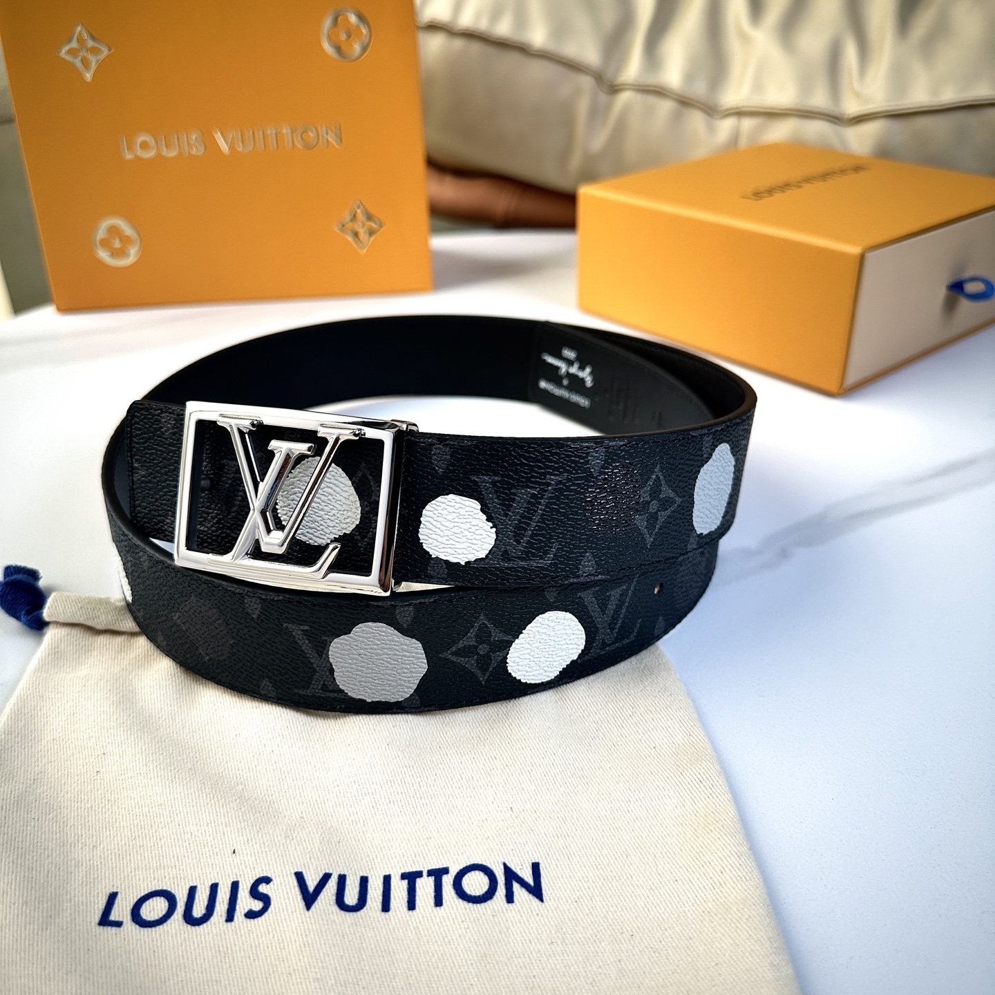 
       L0UIS VUITT0N 今季新品 驢家原單腰帶 寬度40毫米 定制帆布面內襯進口小牛