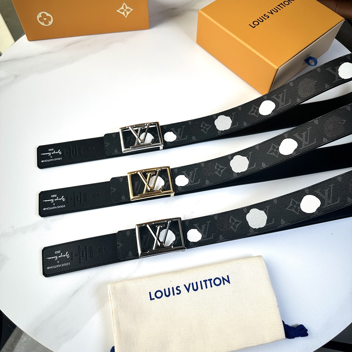 
       L0UIS VUITT0N 今季新品 驢家原單腰帶 寬度40毫米 定制帆布面內襯進口小牛