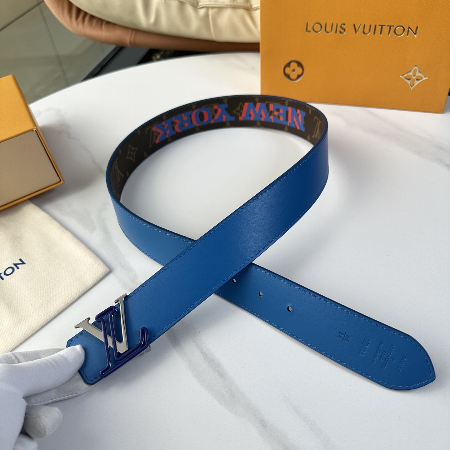 
         L0UIS VUITT0N 專櫃最新升級版本 寬度40毫米 精湛工藝定制帆布面料襯托
