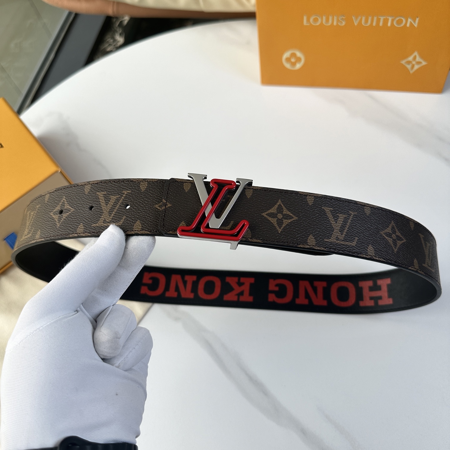 
         L0UIS VUITT0N 專櫃最新升級版本 寬度40毫米 精湛工藝定制帆布面料襯托