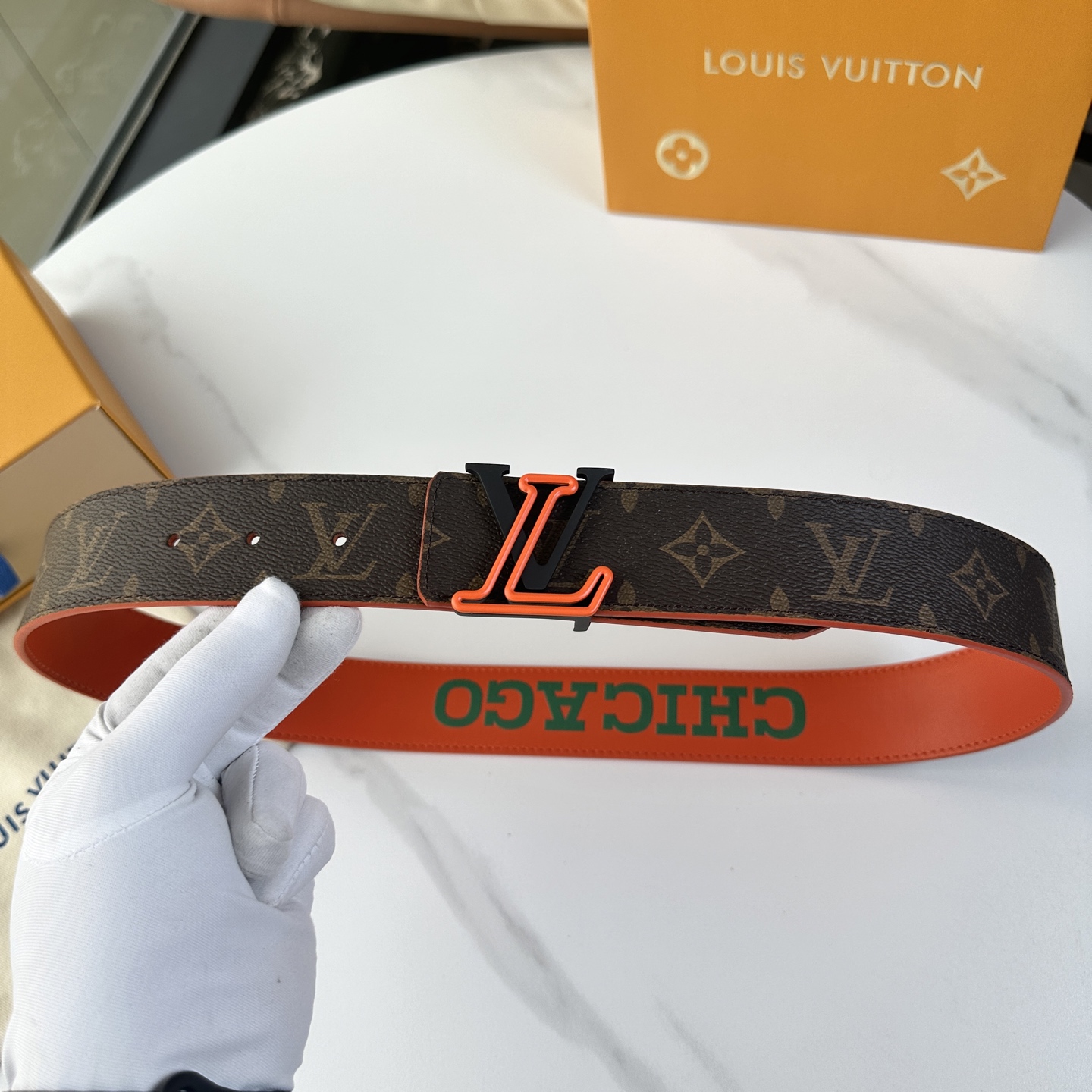 
         L0UIS VUITT0N 專櫃最新升級版本 寬度40毫米 精湛工藝定制帆布面料襯托