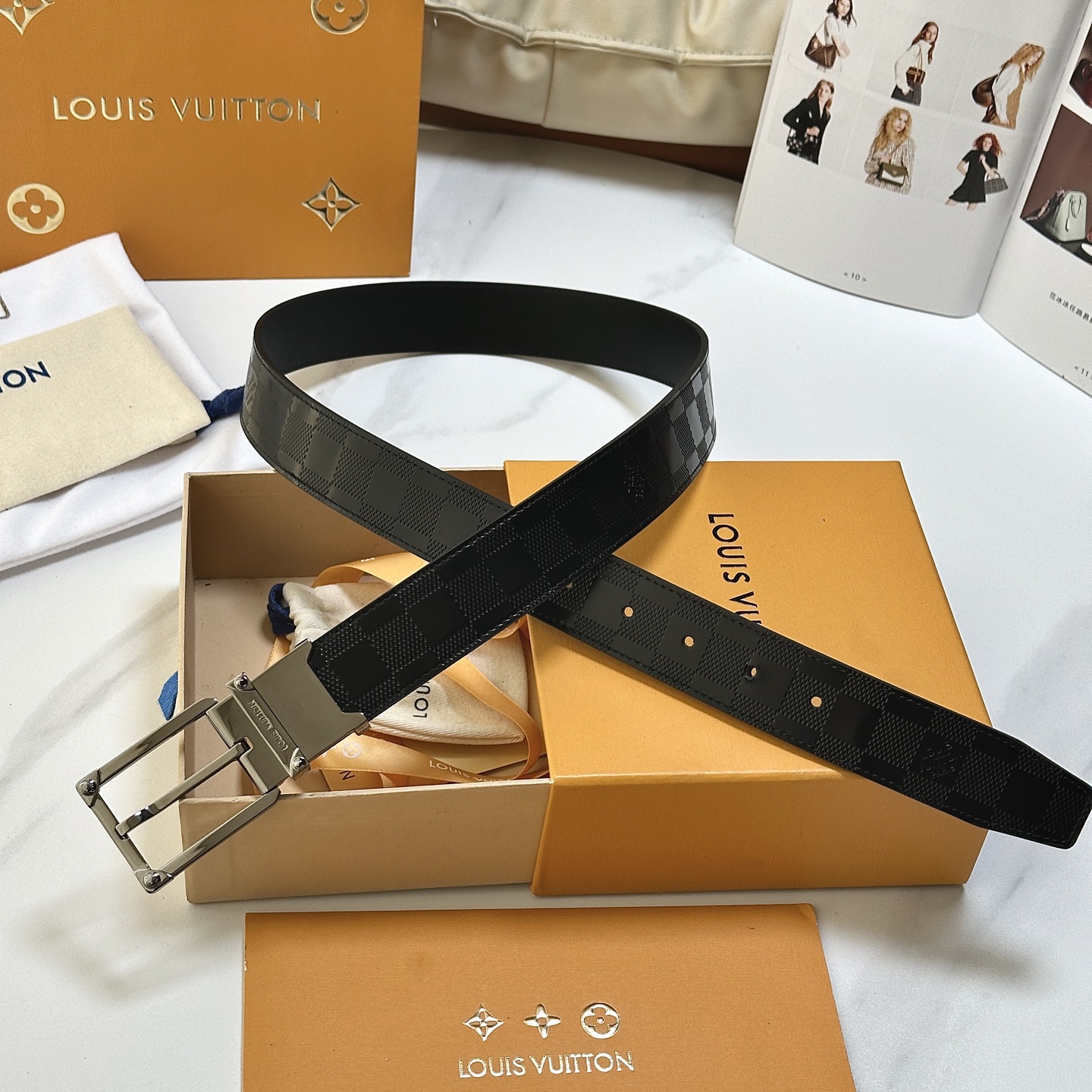 L驢家今季新品 男士原單腰帶 寬度35毫米 經典雙面牛皮壓格紋 進口油邊 搭配低調針扣五金 適合沈穩低調