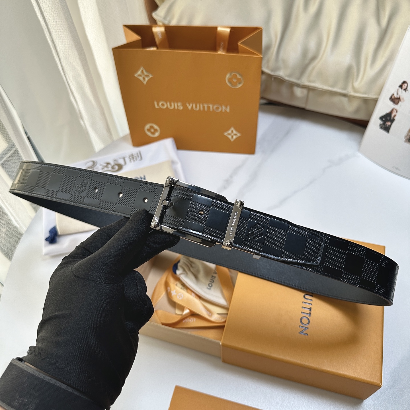 L驢家今季新品 男士原單腰帶 寬度35毫米 經典雙面牛皮壓格紋 進口油邊 搭配低調針扣五金 適合沈穩低調