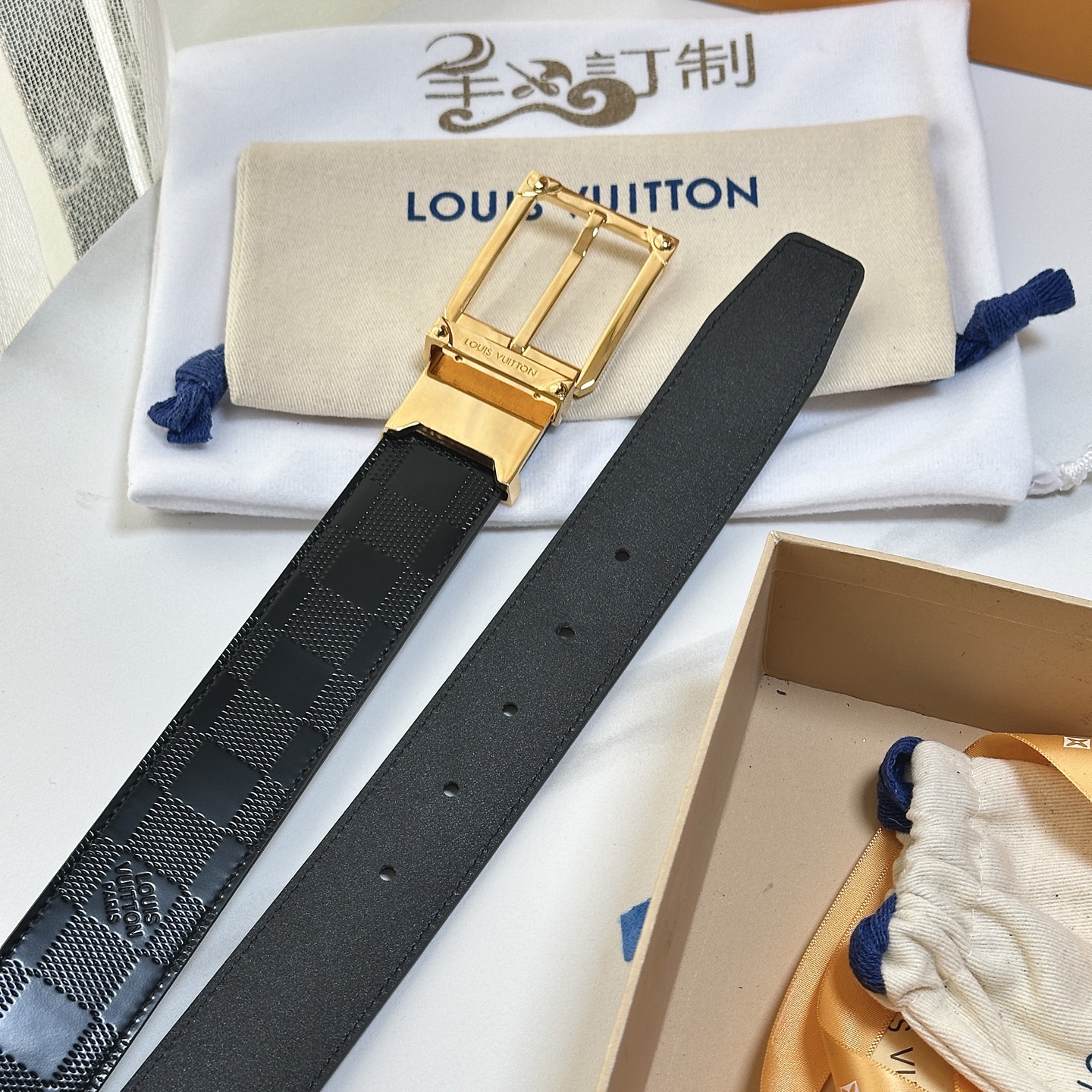 L驢家今季新品 男士原單腰帶 寬度35毫米 經典雙面牛皮壓格紋 進口油邊 搭配低調針扣五金 適合沈穩低調