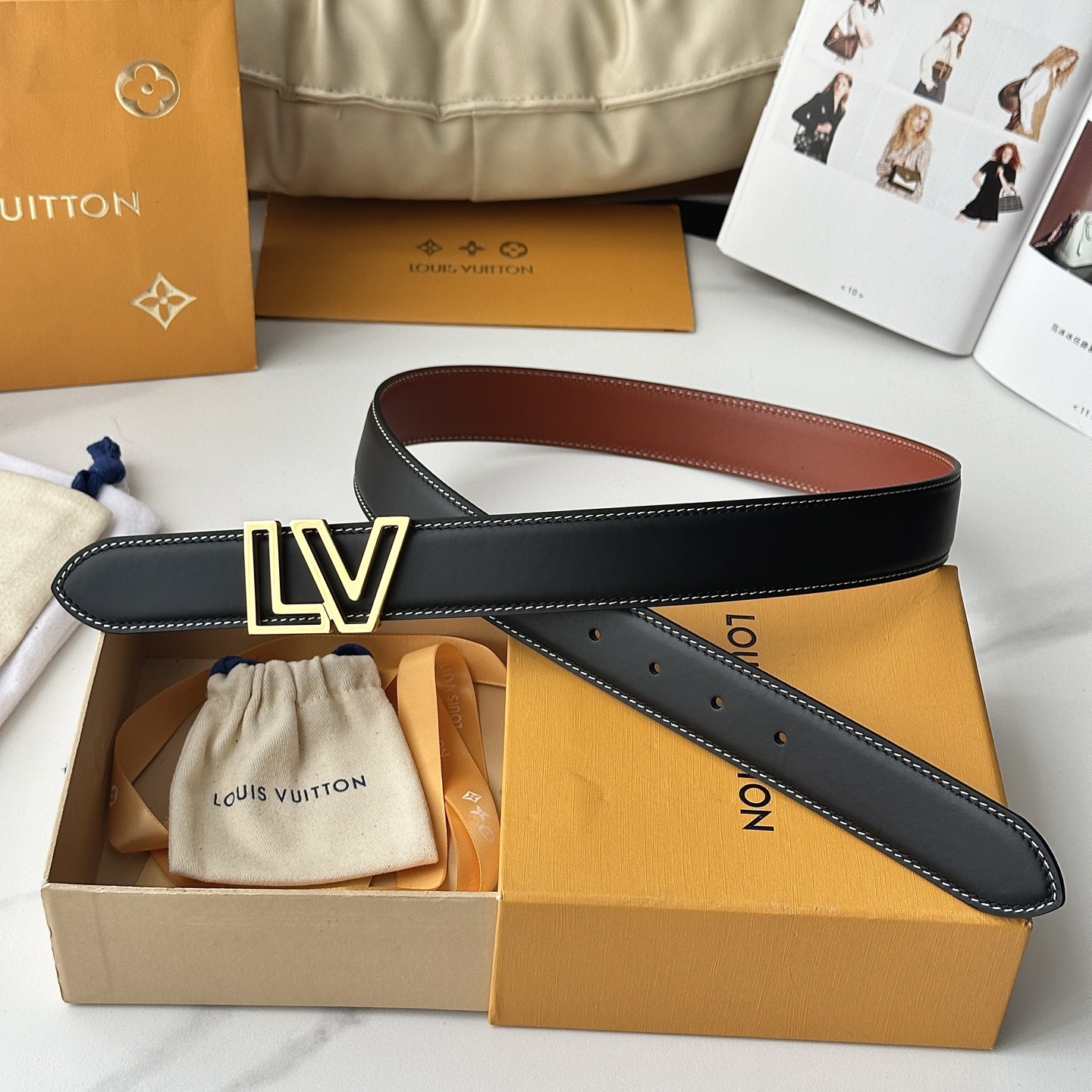 L0UIS VUITT0N 今季新品 男士原單腰帶 寬度35毫米 雙面頭層小牛皮車雙線工藝 搭配新款31