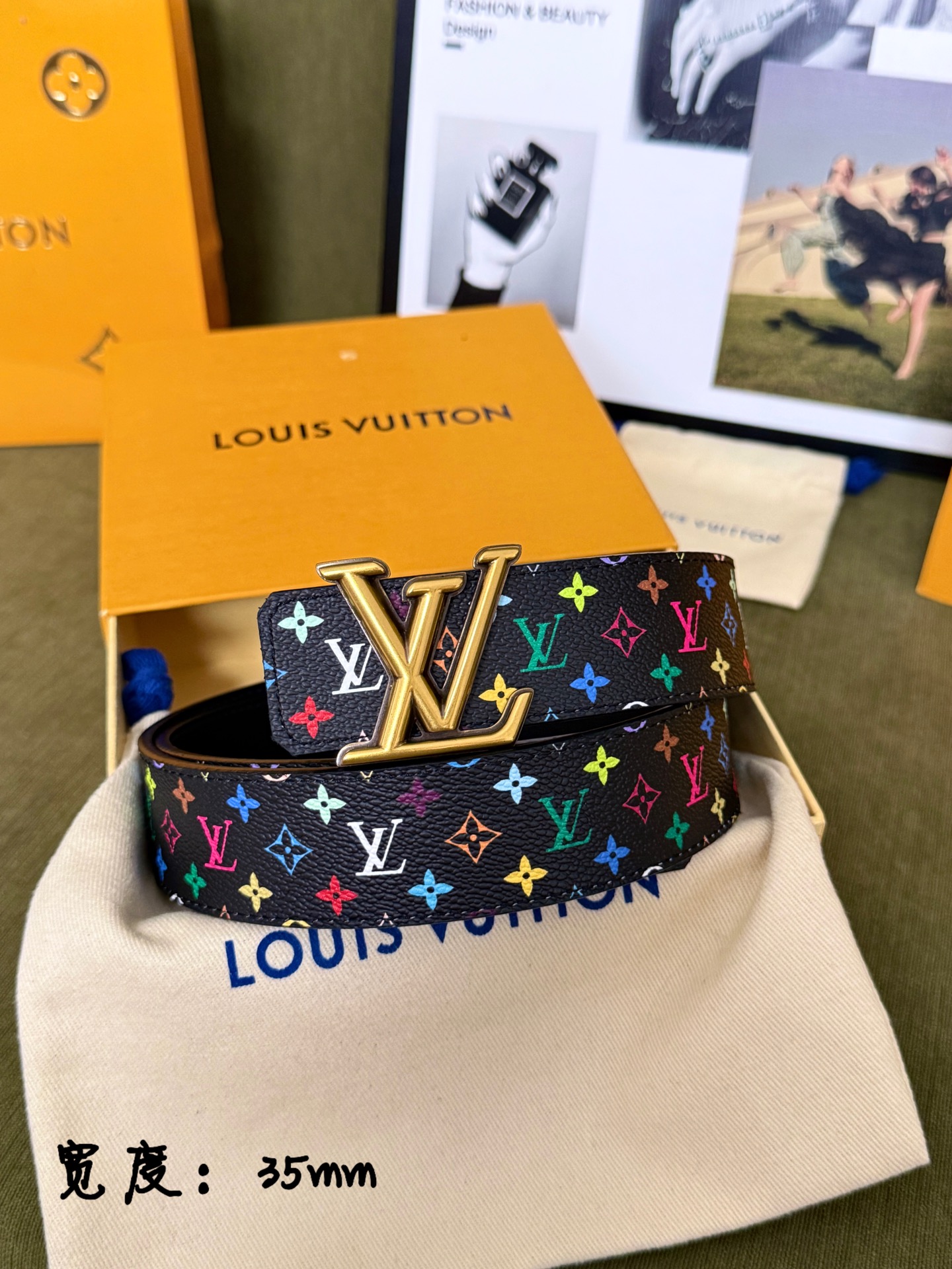 NO:924862,Original order LV black background colorful flower antique gold LV buckle belt｜35mm standard width original color printed coated canvas with delicate and smooth black leather lining, full texture retro gold three-dimensional LV metal buckle, personalized contrasting color with a trendy and energetic atmosphere, belt, louis vuitton19860909原单 LV黑底彩花古金LV扣皮带｜35mm标准宽度  原厂彩色印花涂层帆布,搭配细腻柔滑黑皮内里, 质感十足 复古金立体 LV金属扣,个性撞色自带潮流活力气息,皮带,louis vuitton,Belt