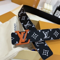 LV黑白满花大logo菱形橙皮带|40mm标准宽度 荔枝粒面耐磨带身,搭配顺滑柔润真皮内里,触感扎实高级, LV黑白满花大logo菱形橙皮带|40mm标准宽度 荔枝粒面耐磨带身,搭配顺滑柔润真皮内里,触感扎实高级,